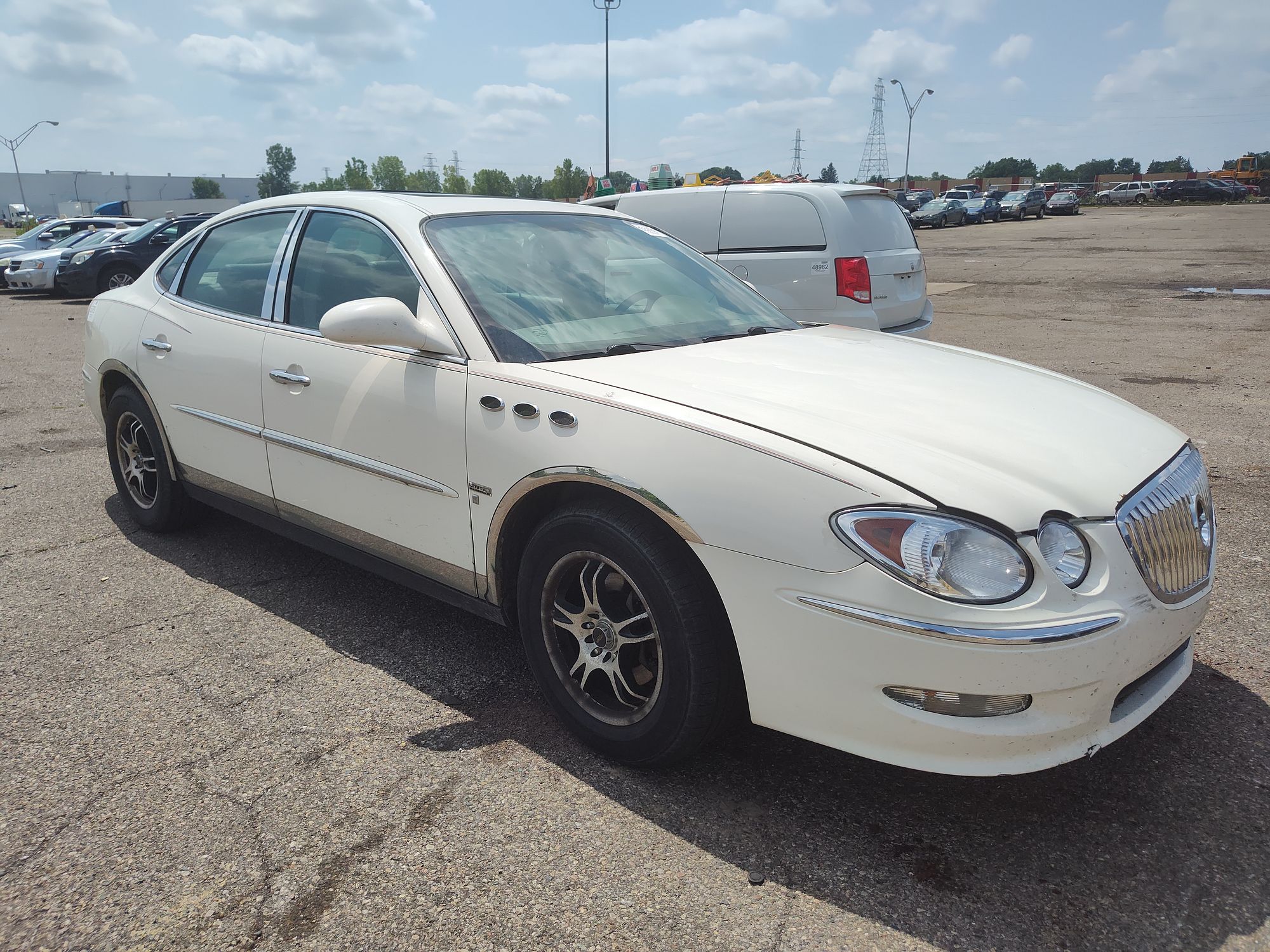 2008 BUICK LACROSSE - Image 2