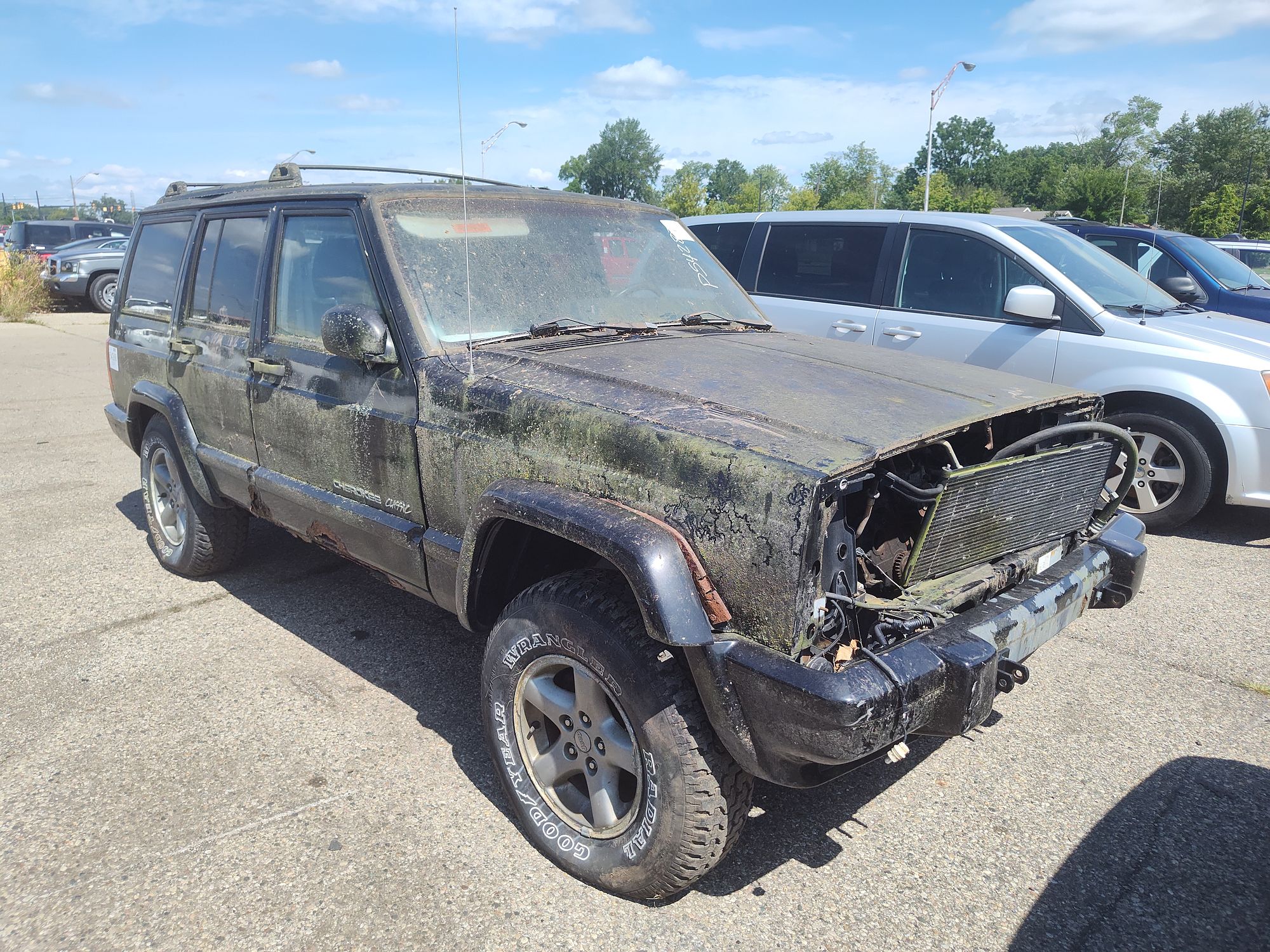 1999 JEEP CHEROKEE - Image 2