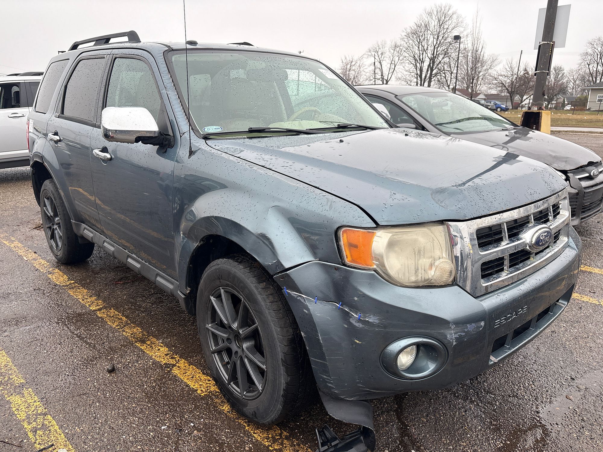 2012 FORD ESCAPE - Image 2