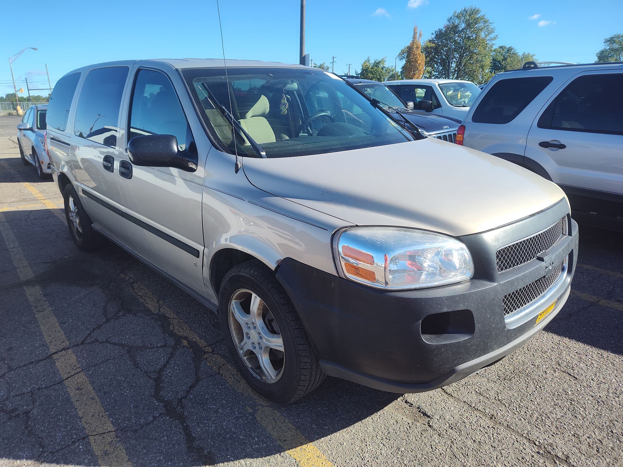 2007 CHEVROLET UPLANDER - Image 2