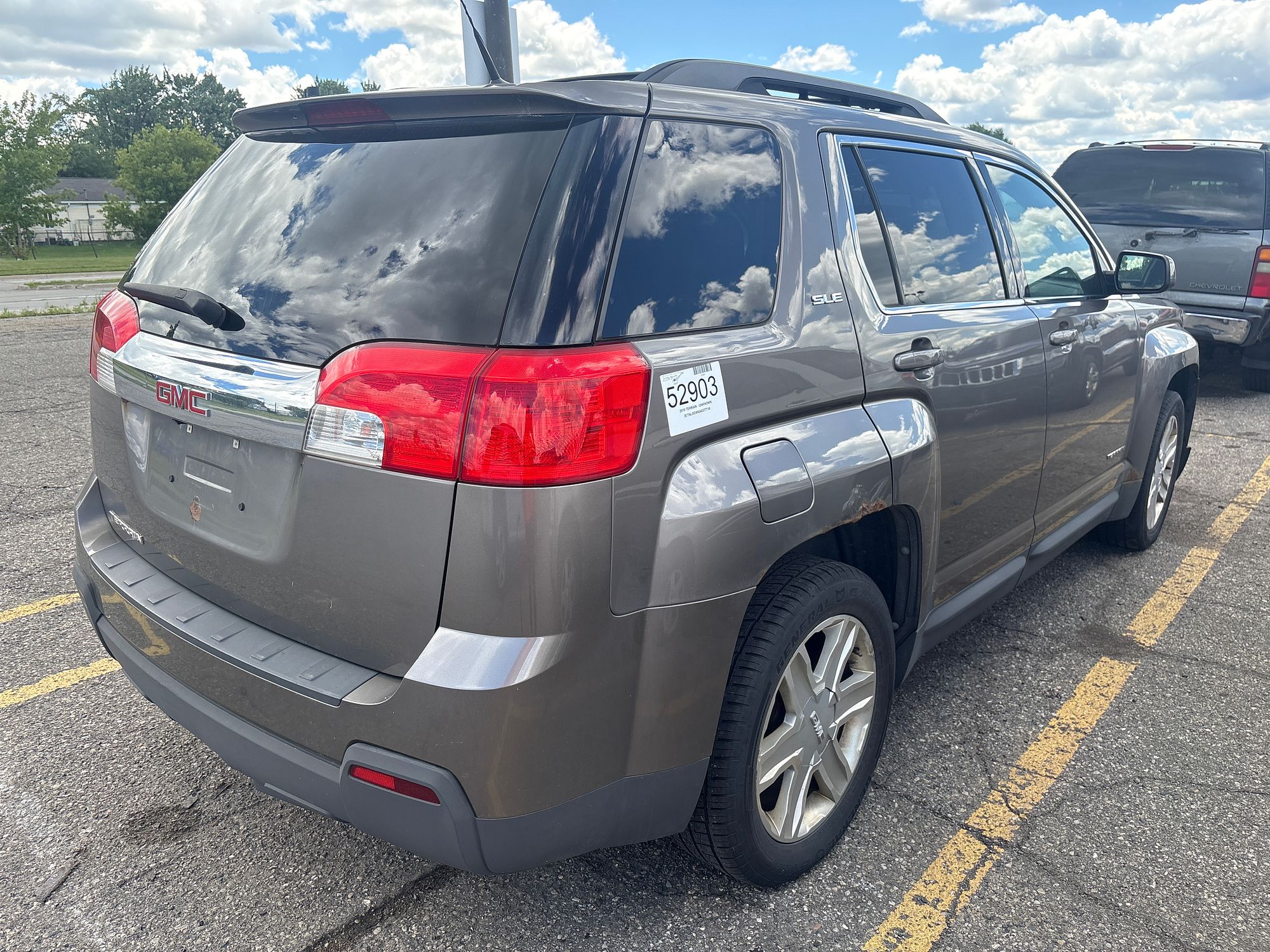 2010 GMC TERRAIN - Image 3