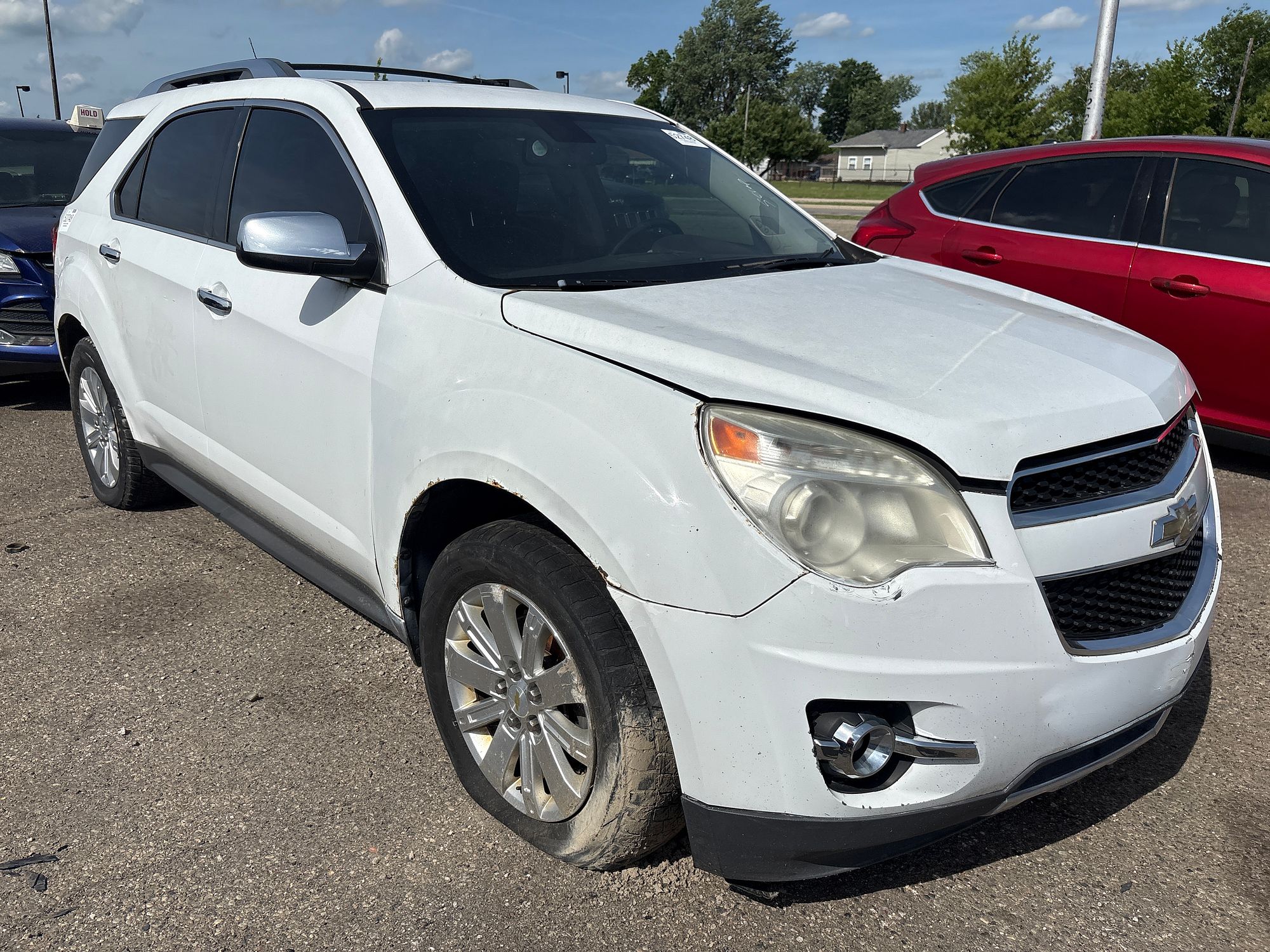 2011 CHEVROLET EQUINOX - Image 2
