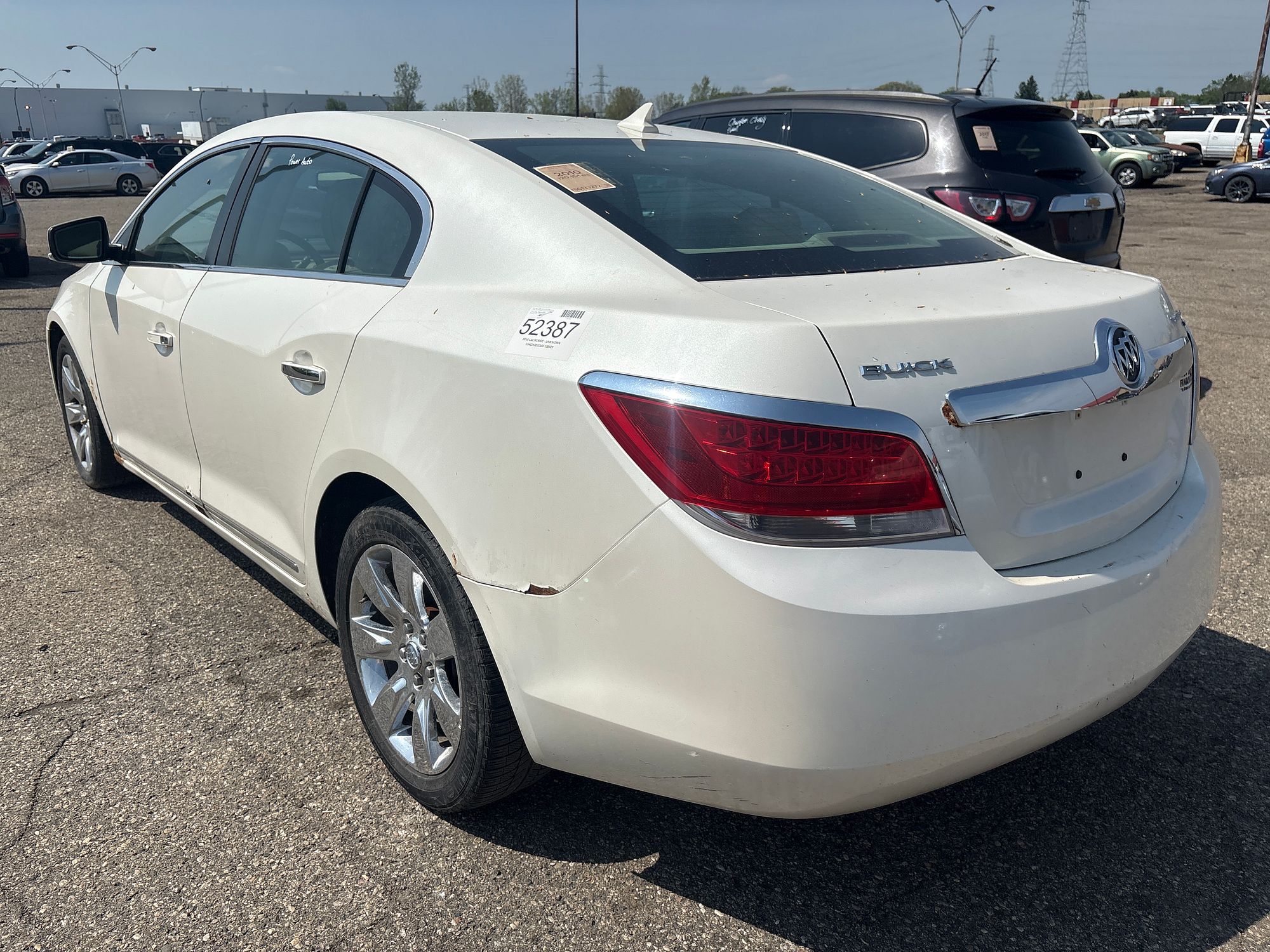 2010 BUICK LACROSSE - Image 4