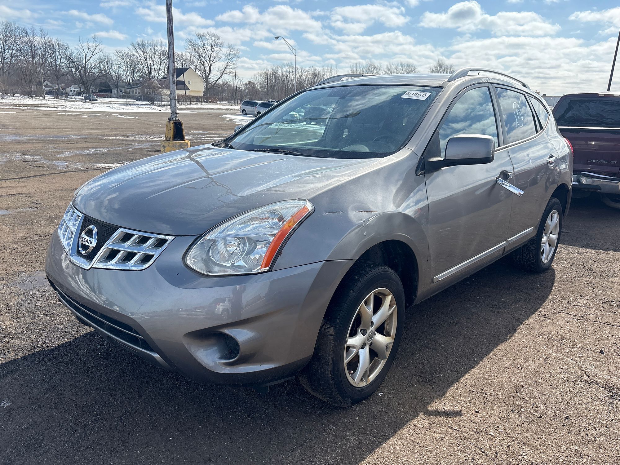 2011 NISSAN ROGUE - Image 1
