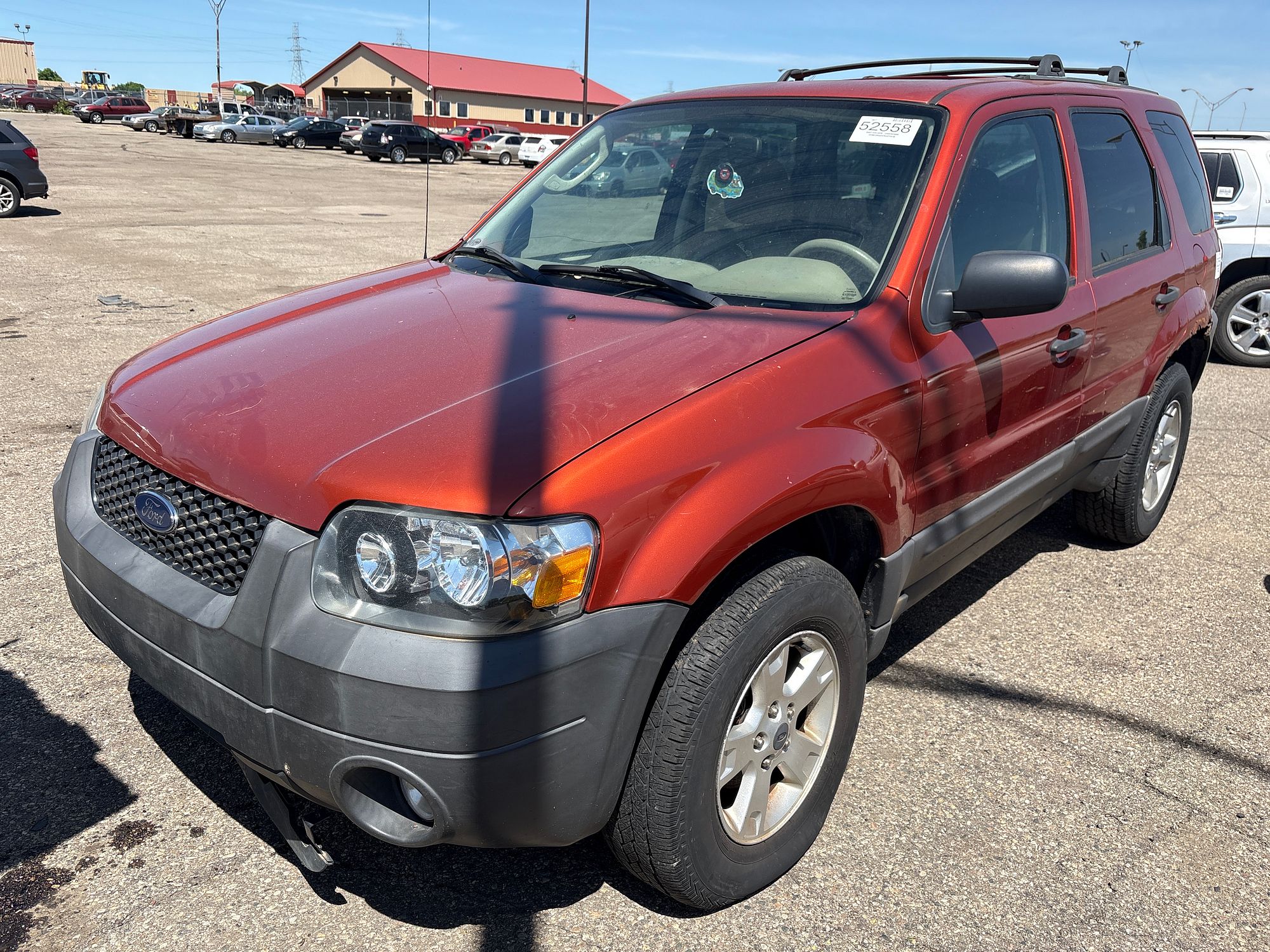 2007 FORD ESCAPE - Image 1
