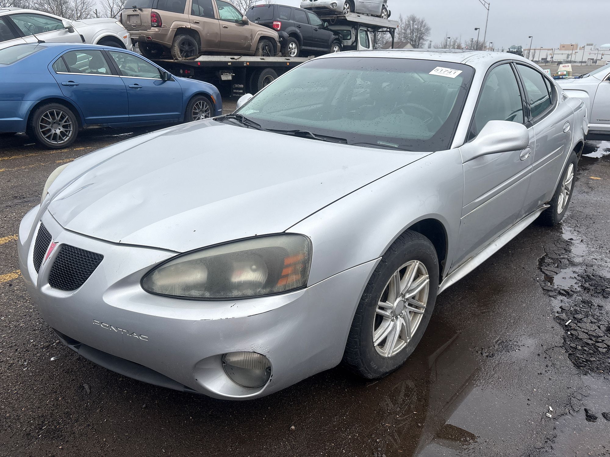2004 PONTIAC GRAND PRIX - Image 1