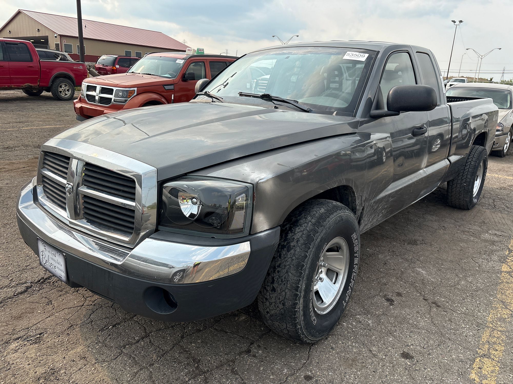 2005 DODGE DAKOTA - Image 1