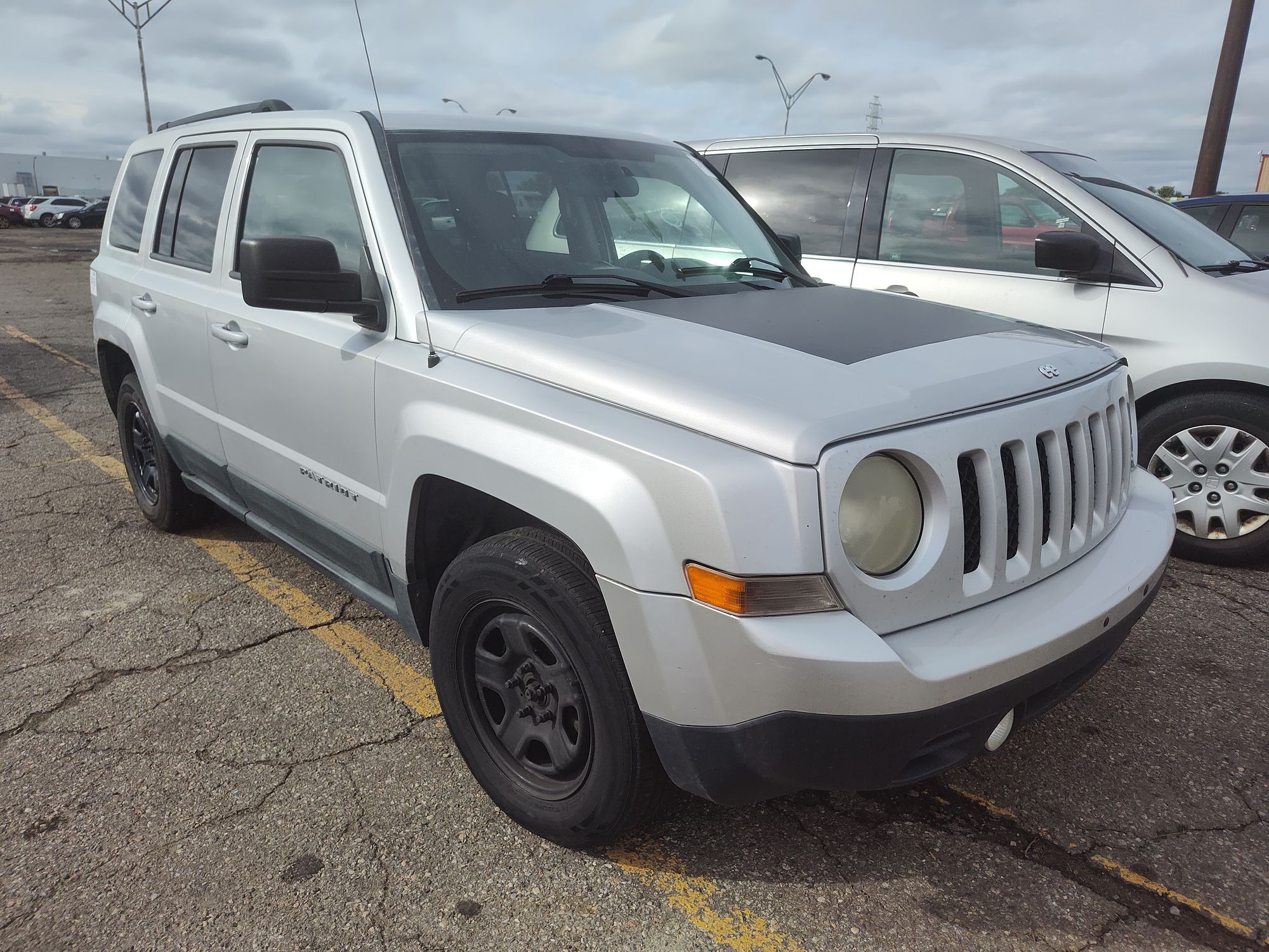 2011 JEEP PATRIOT - Image 2
