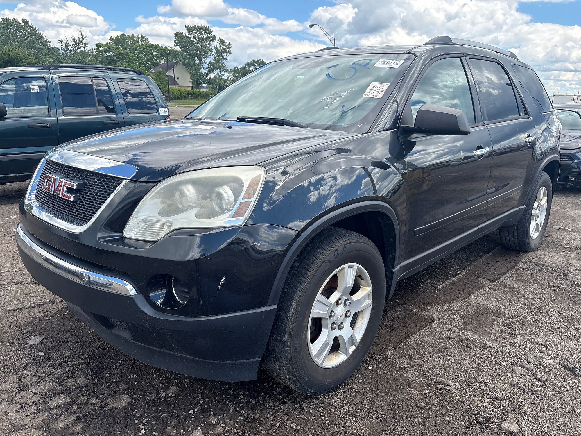 2010 GMC ACADIA - Image 1