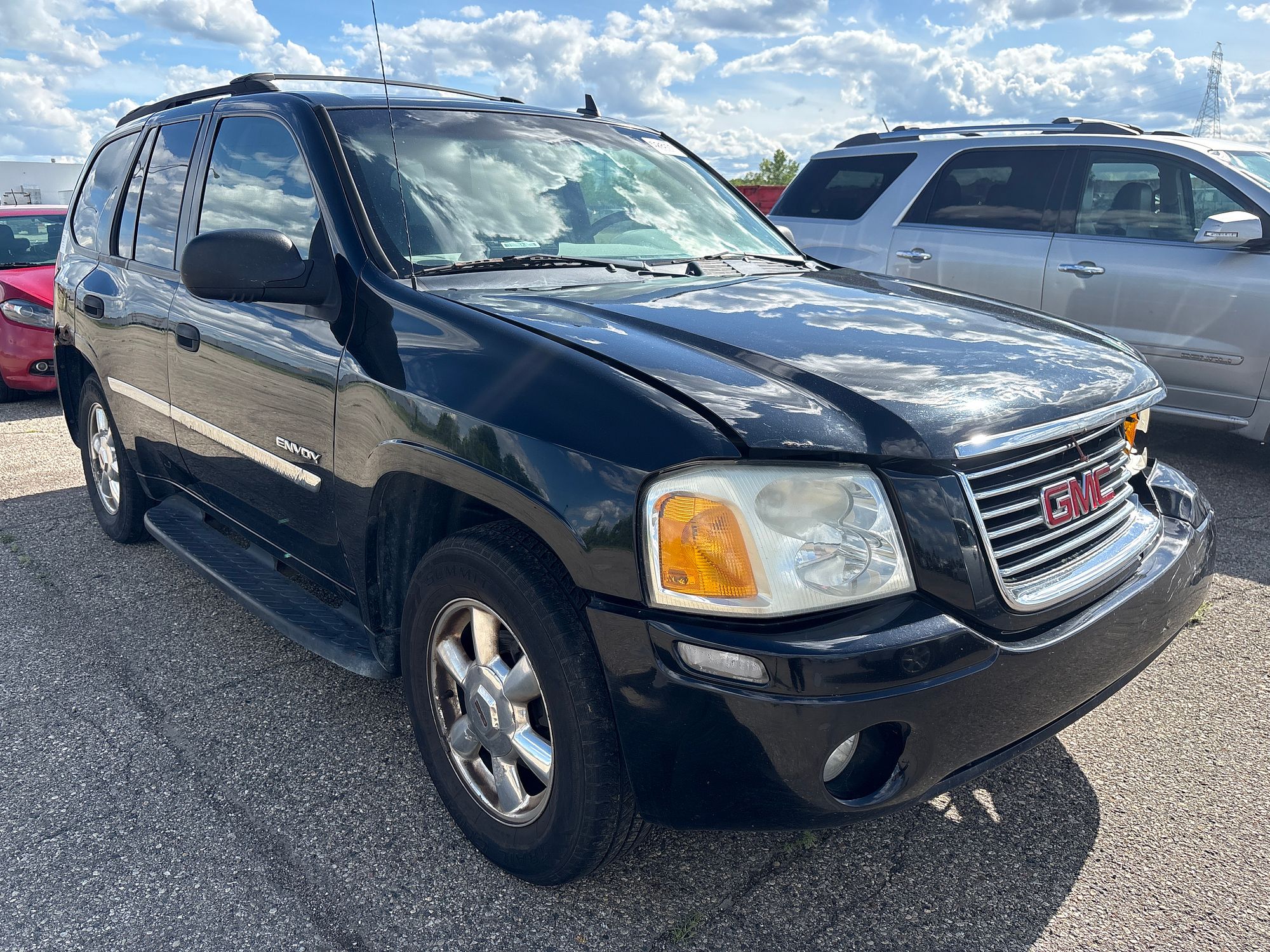2006 GMC ENVOY - Image 2