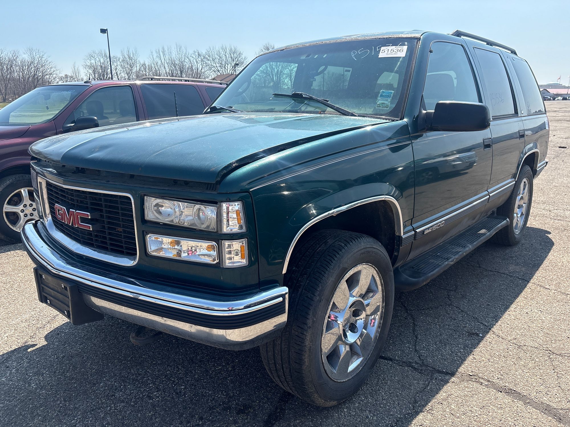 1997 GMC YUKON - Image 1