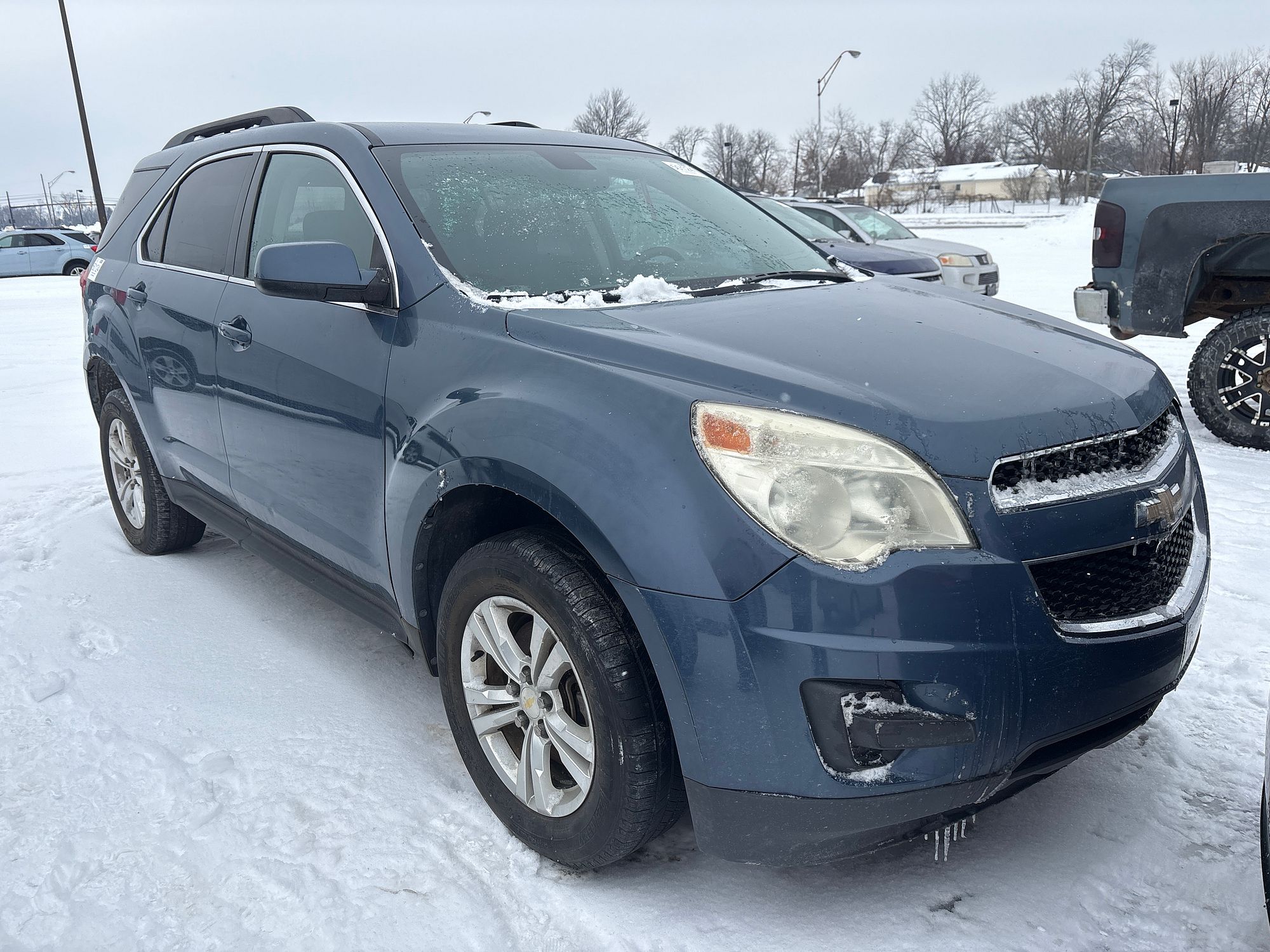 2011 CHEVROLET EQUINOX - Image 2
