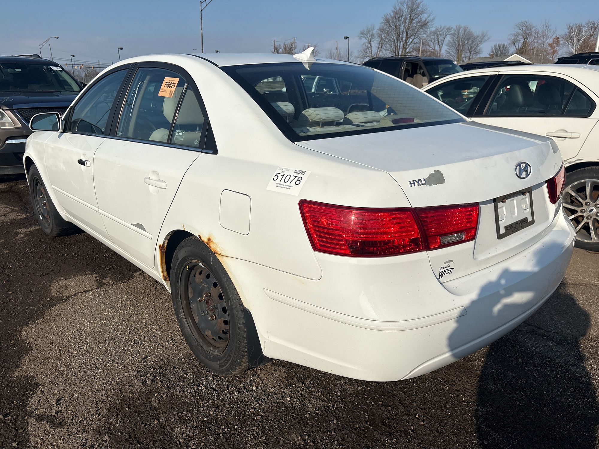 2010 HYUNDAI SONATA - Image 4