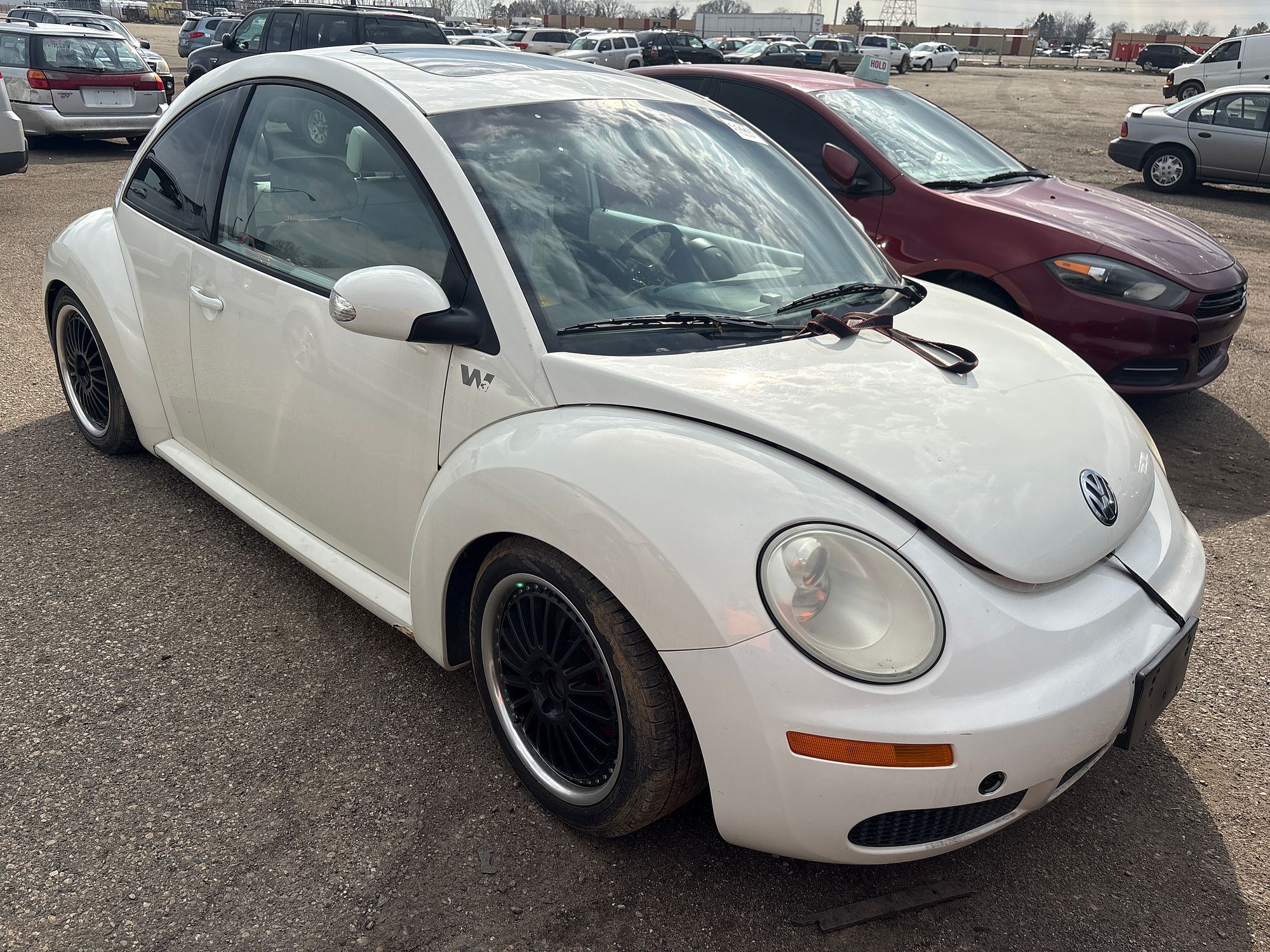 2008 VOLKSWAGEN BEETLE - Image 2