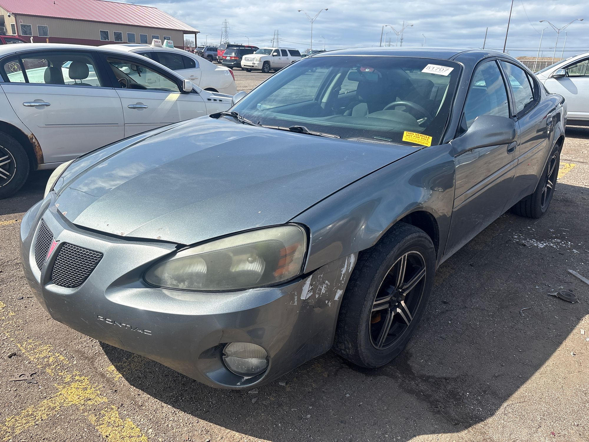 2004 PONTIAC GRAND PRIX - Image 1