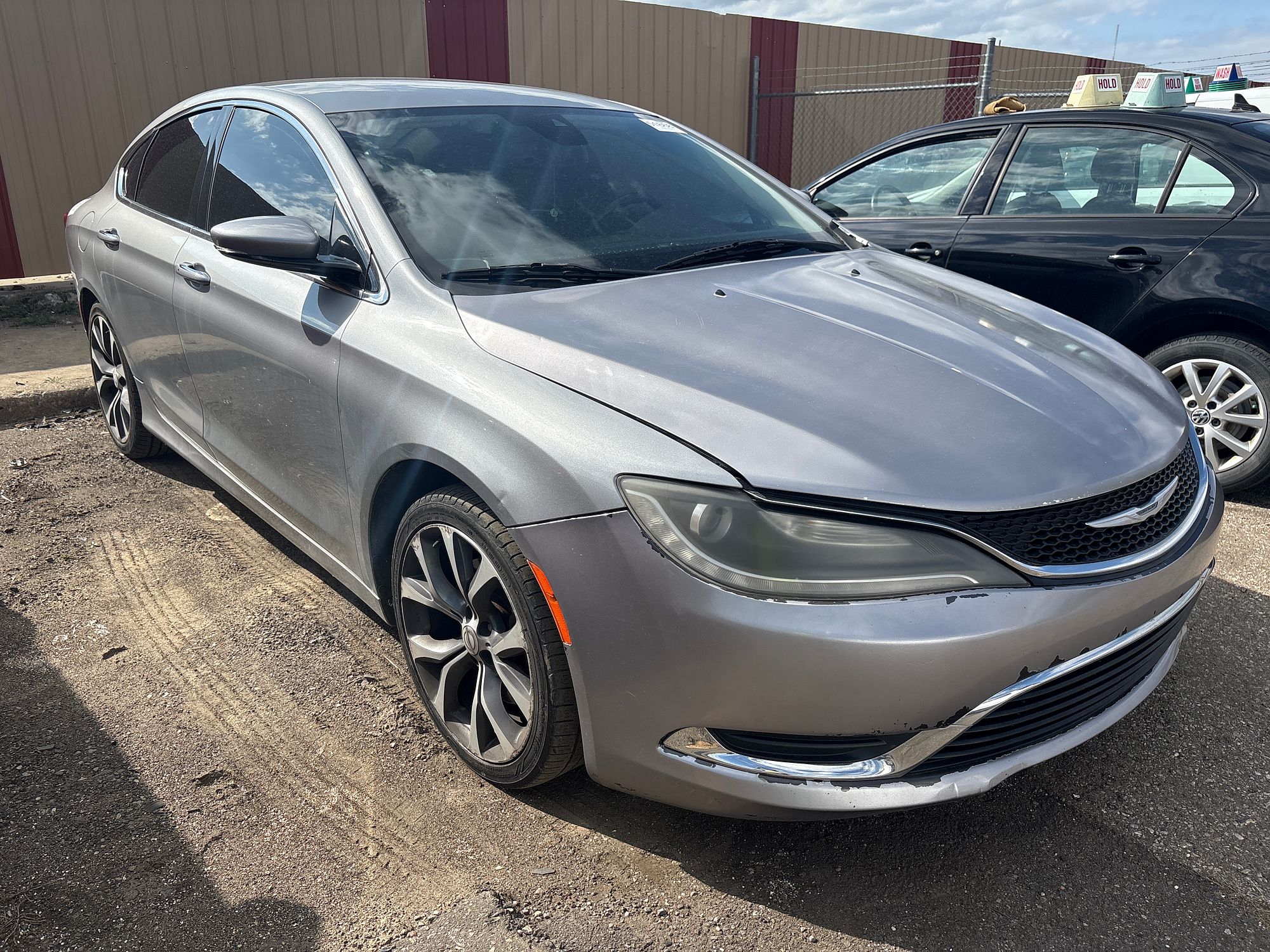 2015 CHRYSLER 200 - Image 2