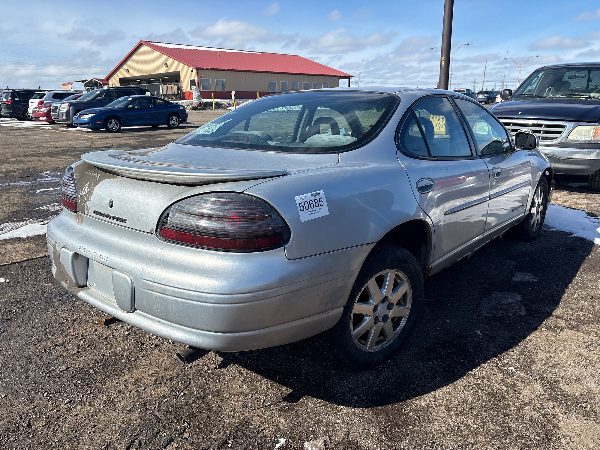 2001 PONTIAC GRAND PRIX - Image 3