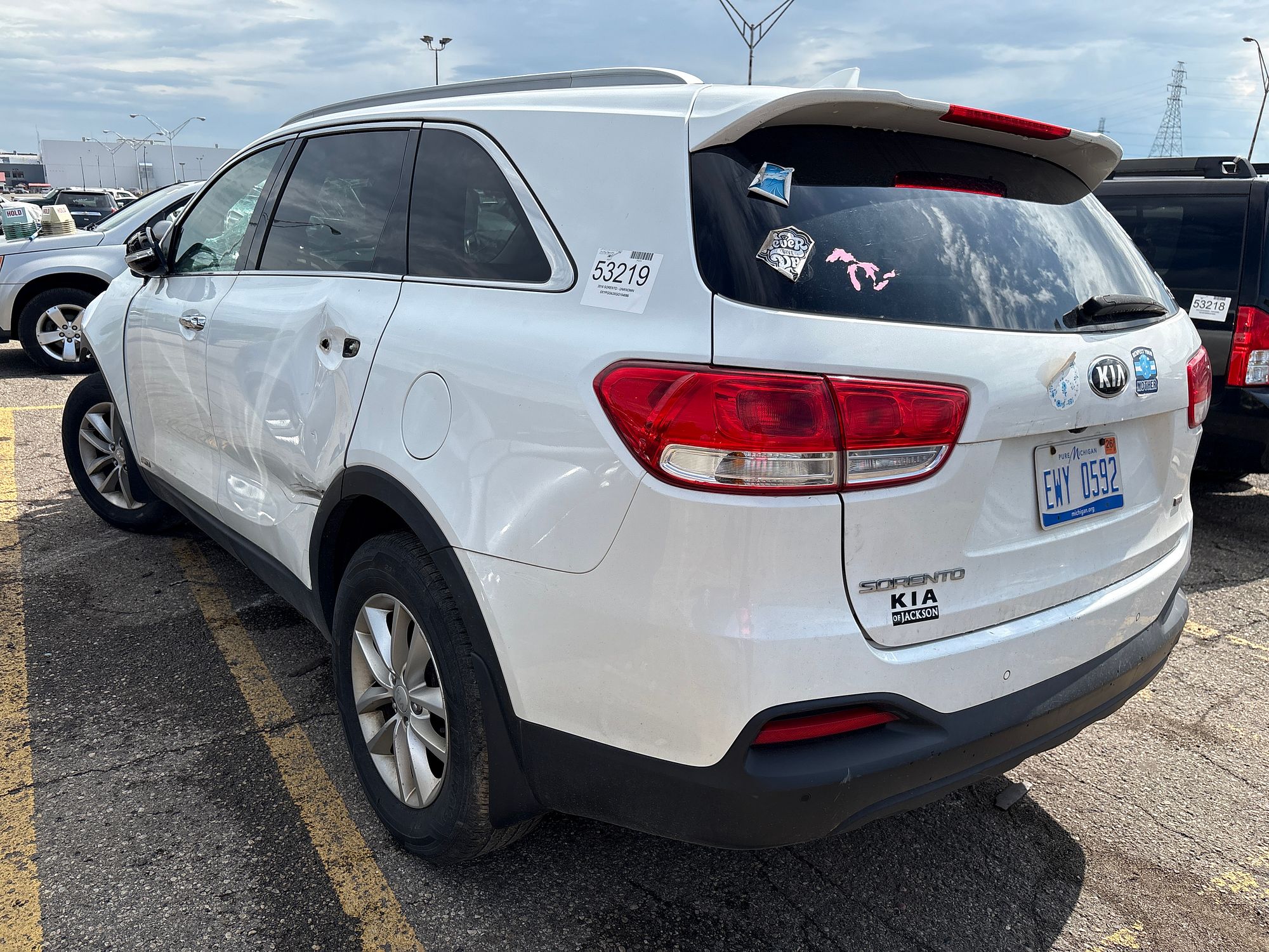 2016 KIA SORENTO - Image 4