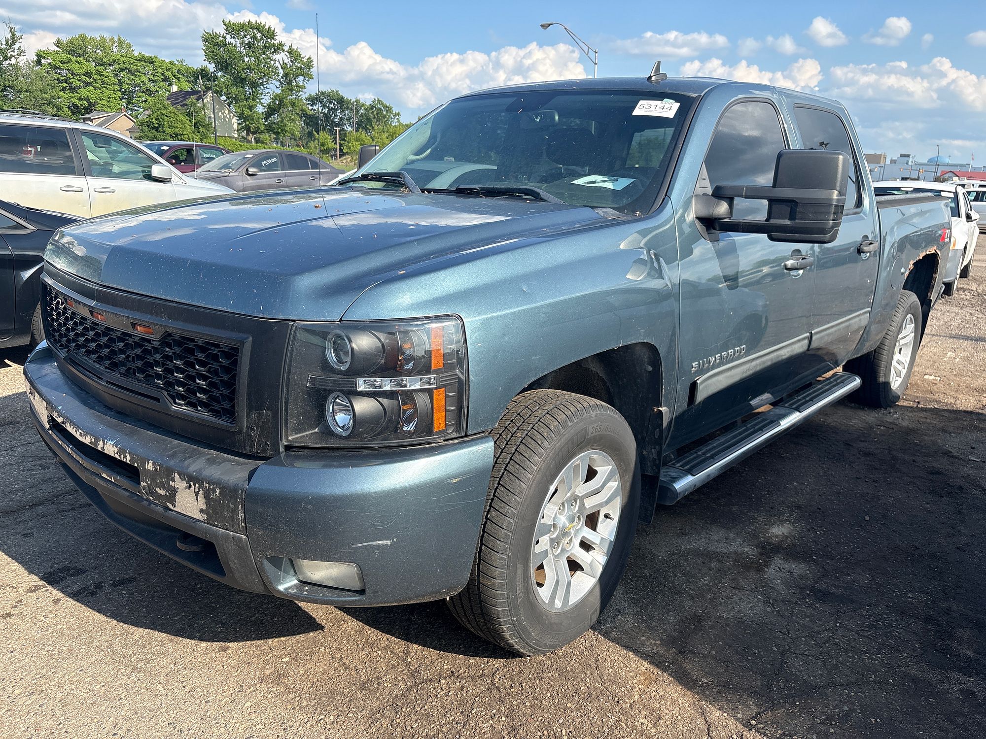 2010 CHEVROLET SILVERADO 1500 - Image 1