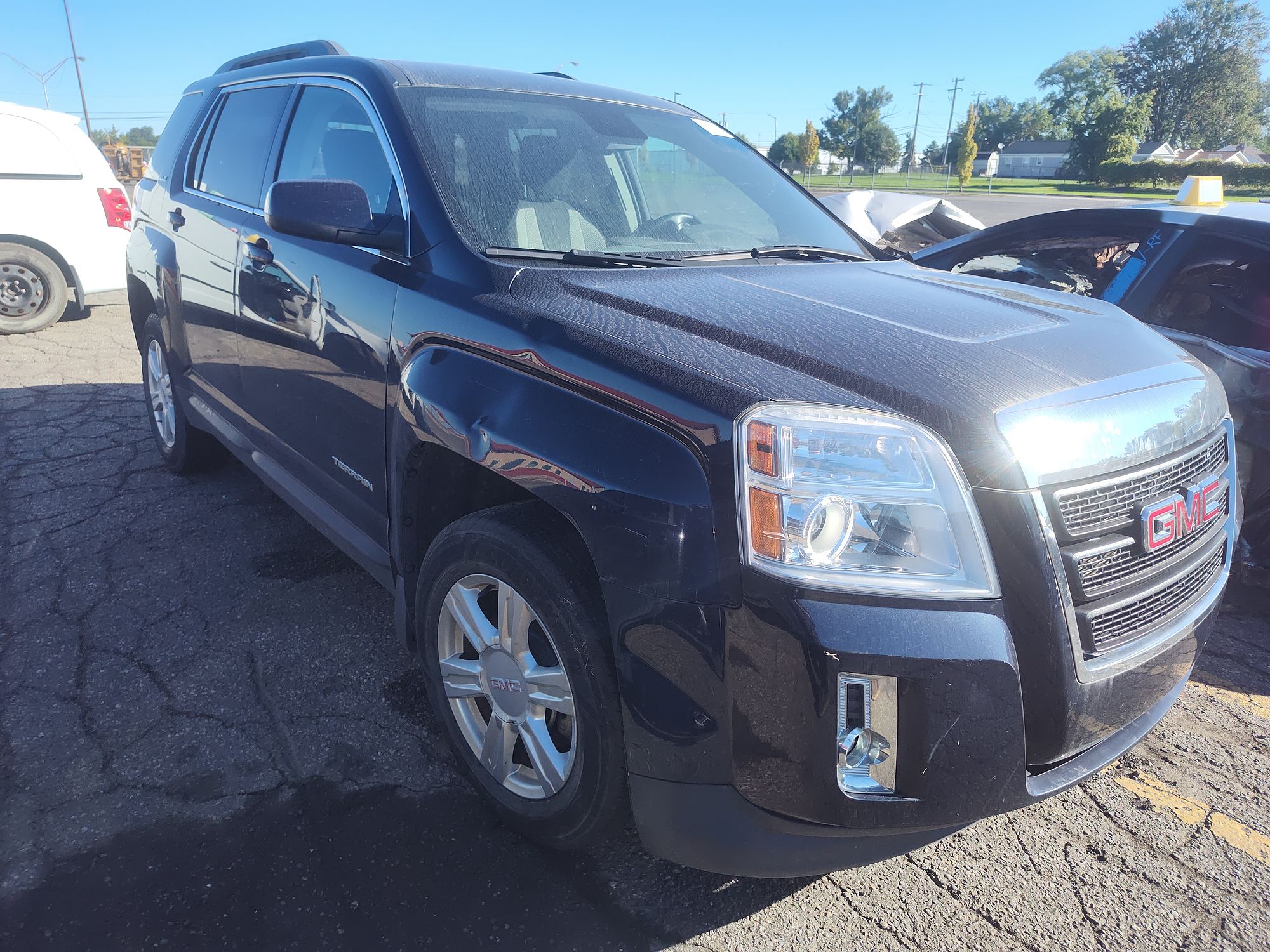 2015 GMC TERRAIN - Image 2