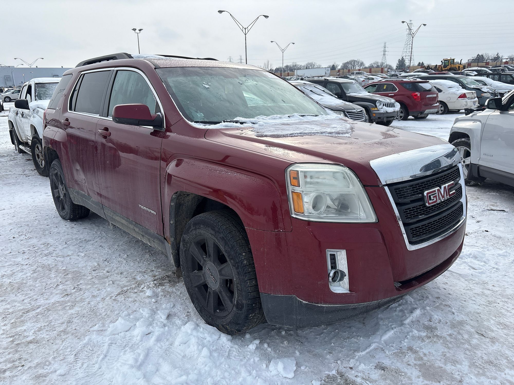 2011 GMC TERRAIN - Image 2