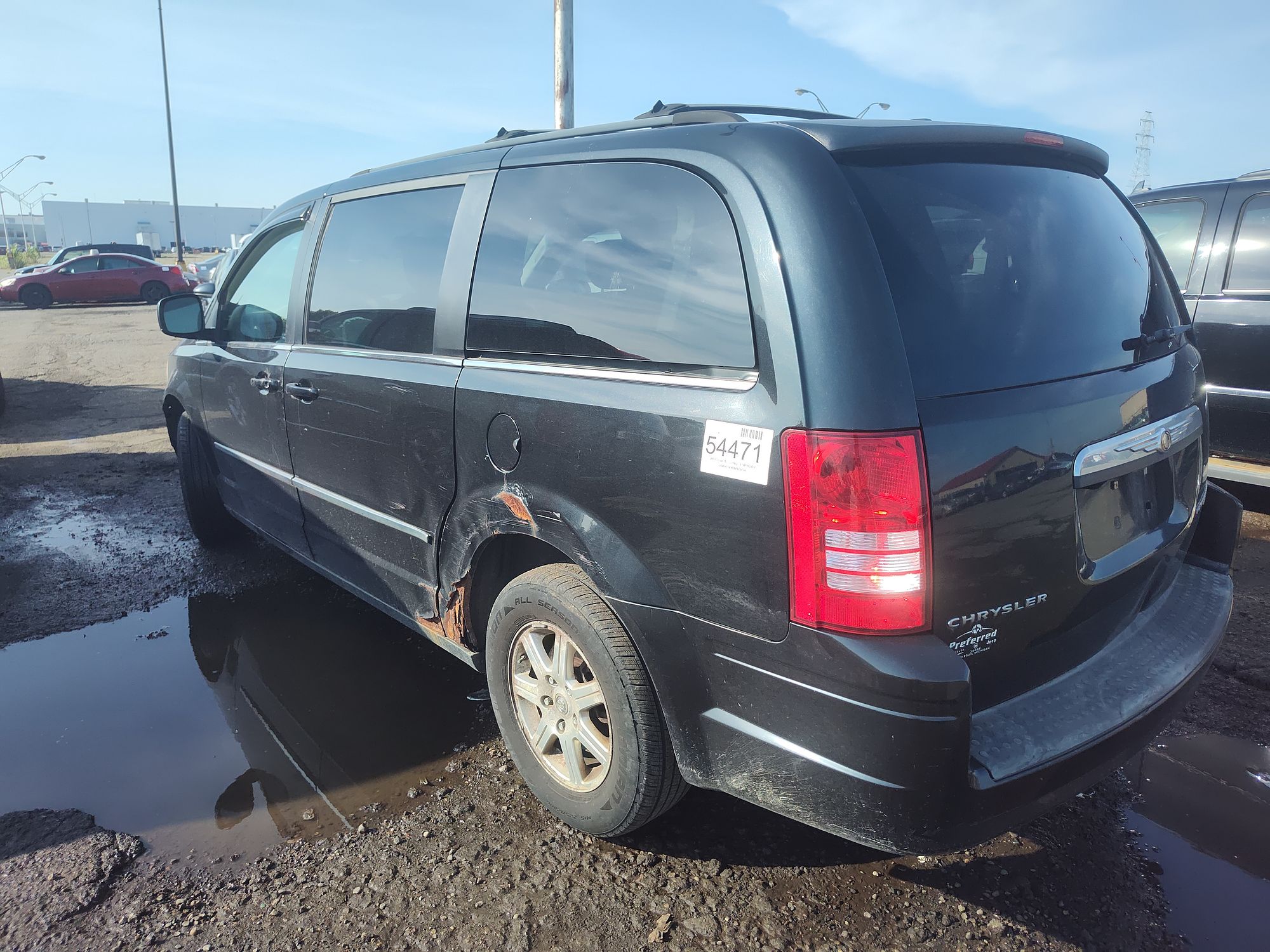 2009 CHRYSLER TOWN COUNTRY - Image 4