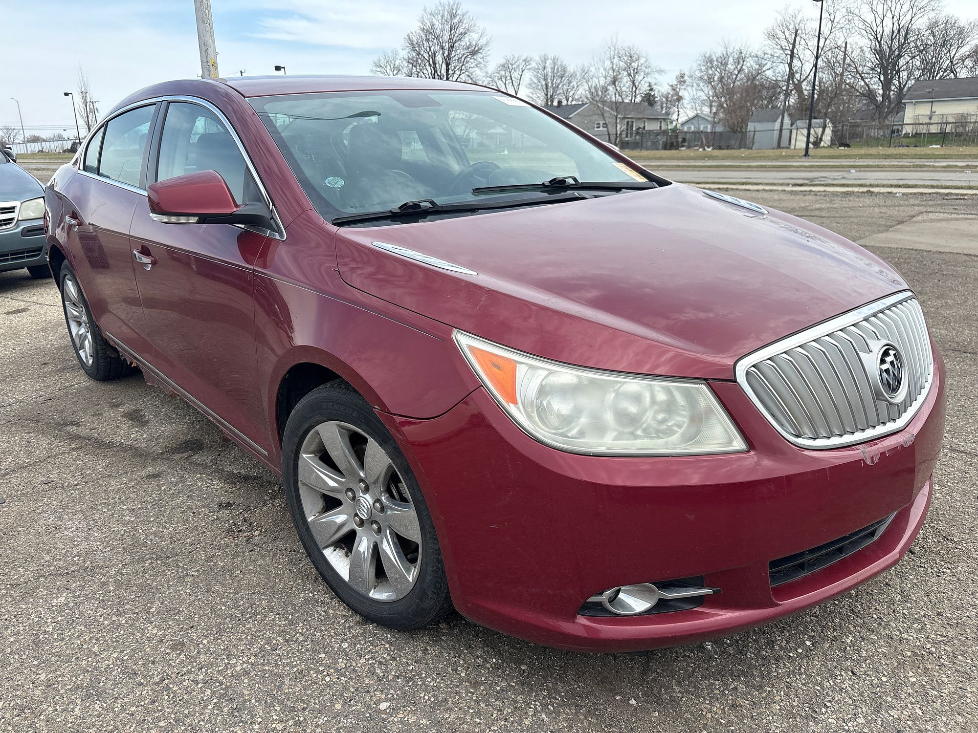 2010 BUICK LACROSSE - Image 2