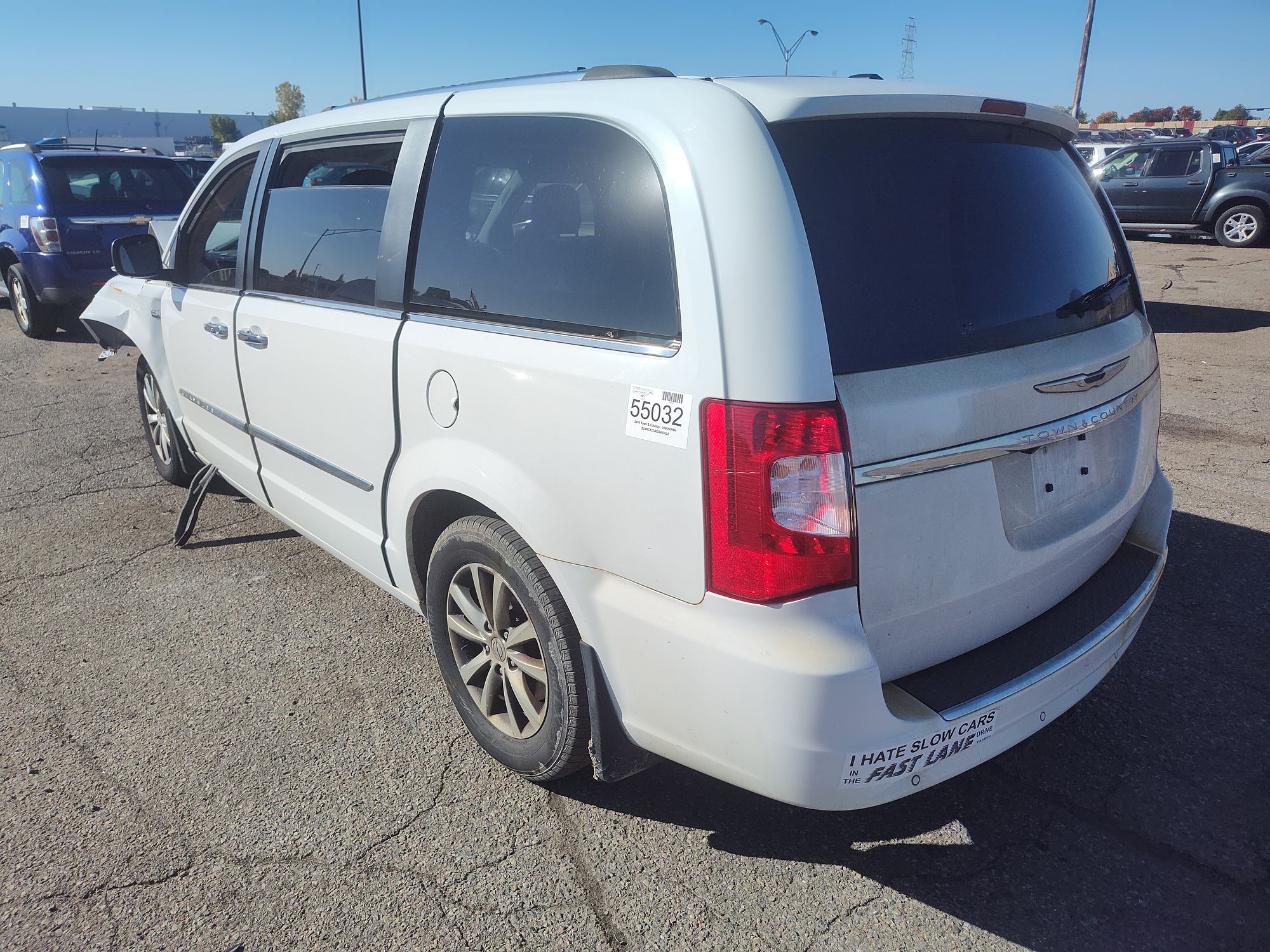 2014 CHRYSLER TOWN COUNTRY - Image 4