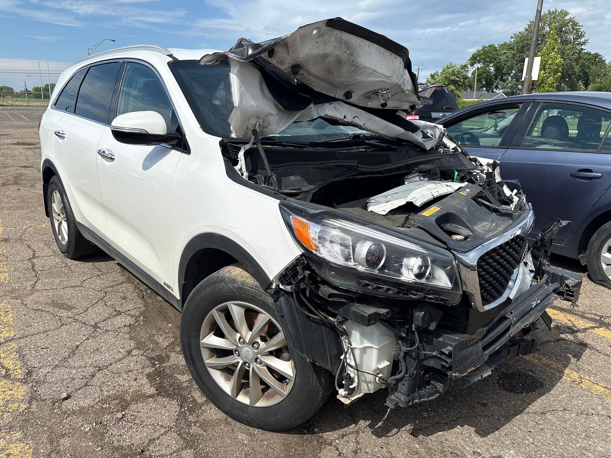 2016 KIA SORENTO - Image 2