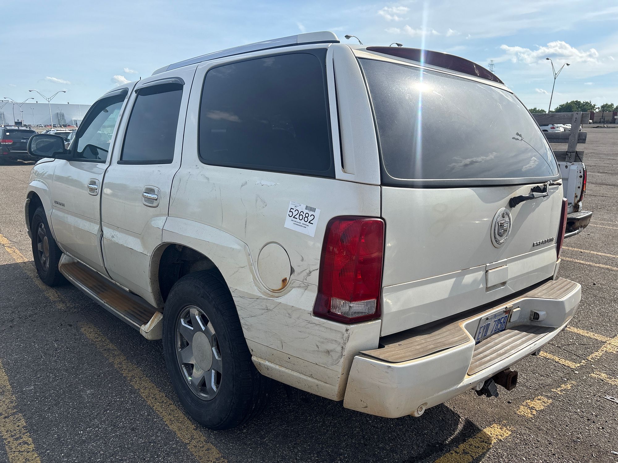 2003 CADILLAC ESCALADE - Image 4