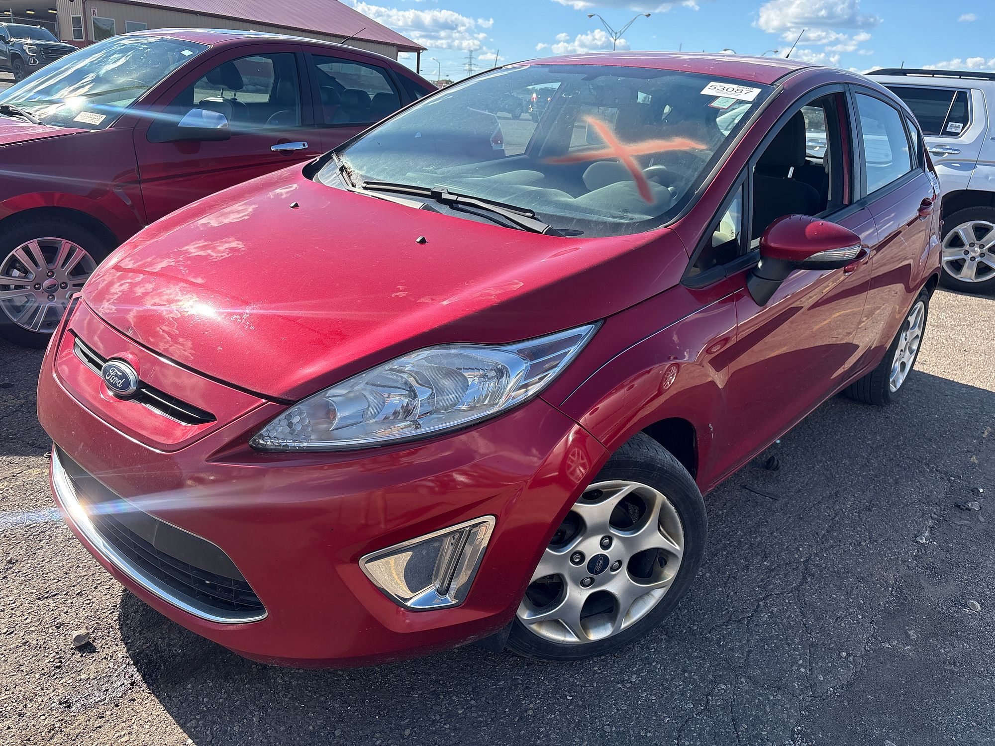 2011 FORD FIESTA - Image 1