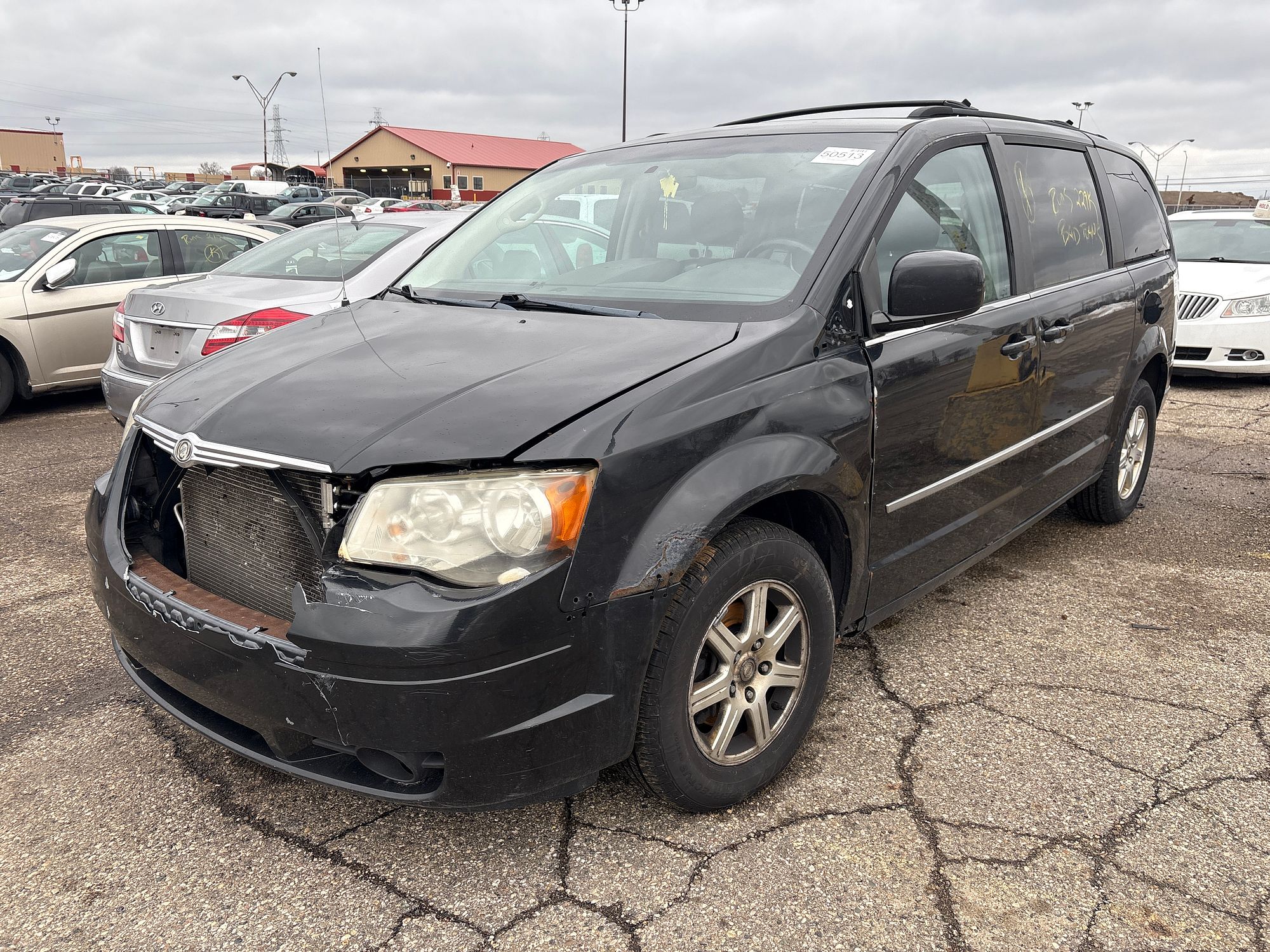 2010 CHRYSLER TOWN COUNTRY - Image 1