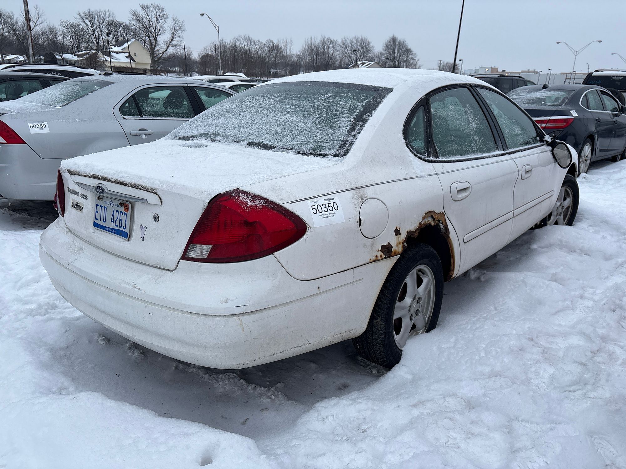 2003 FORD TAURUS - Image 3