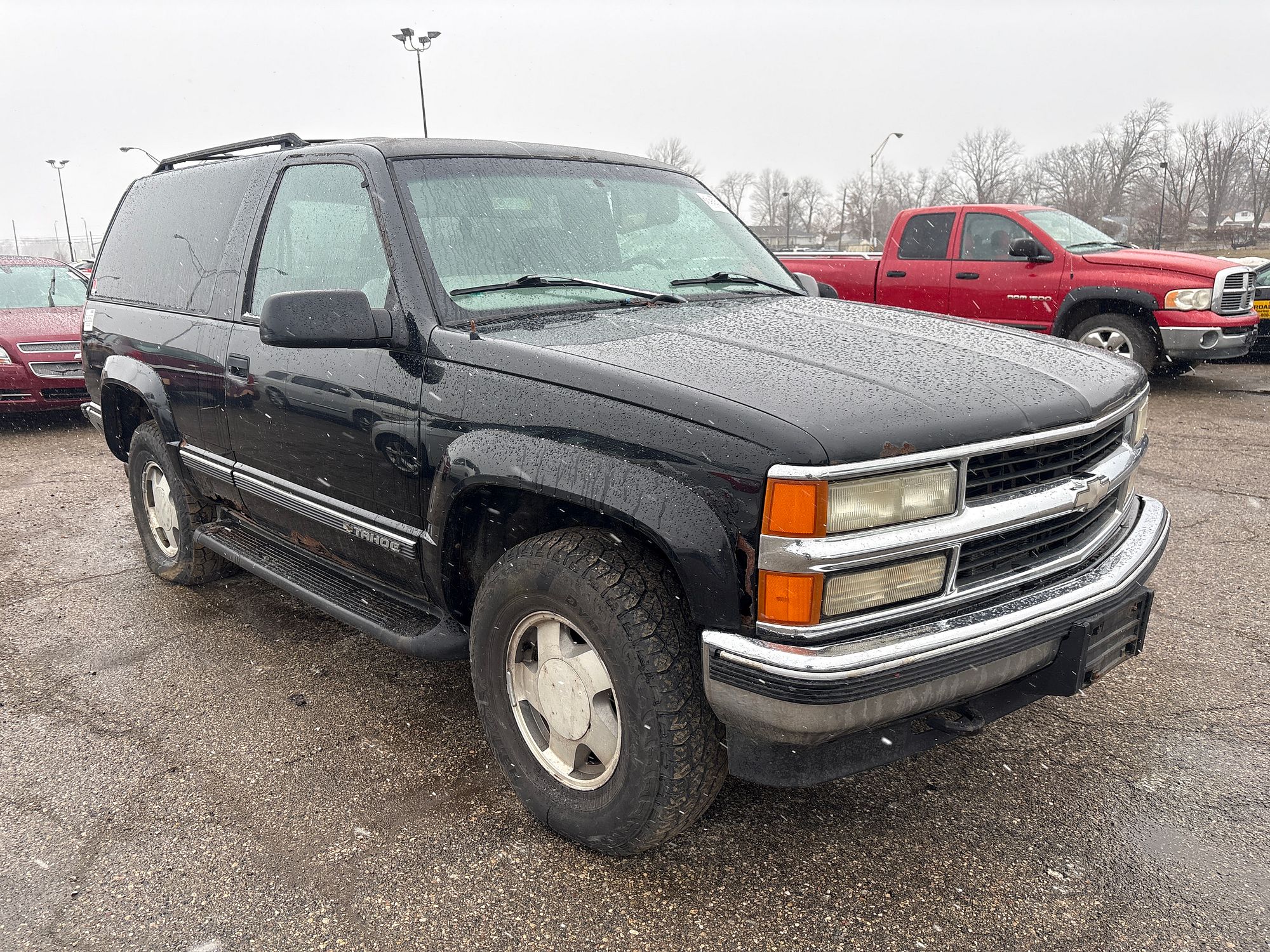 1998 CHEVROLET TAHOE - Image 2
