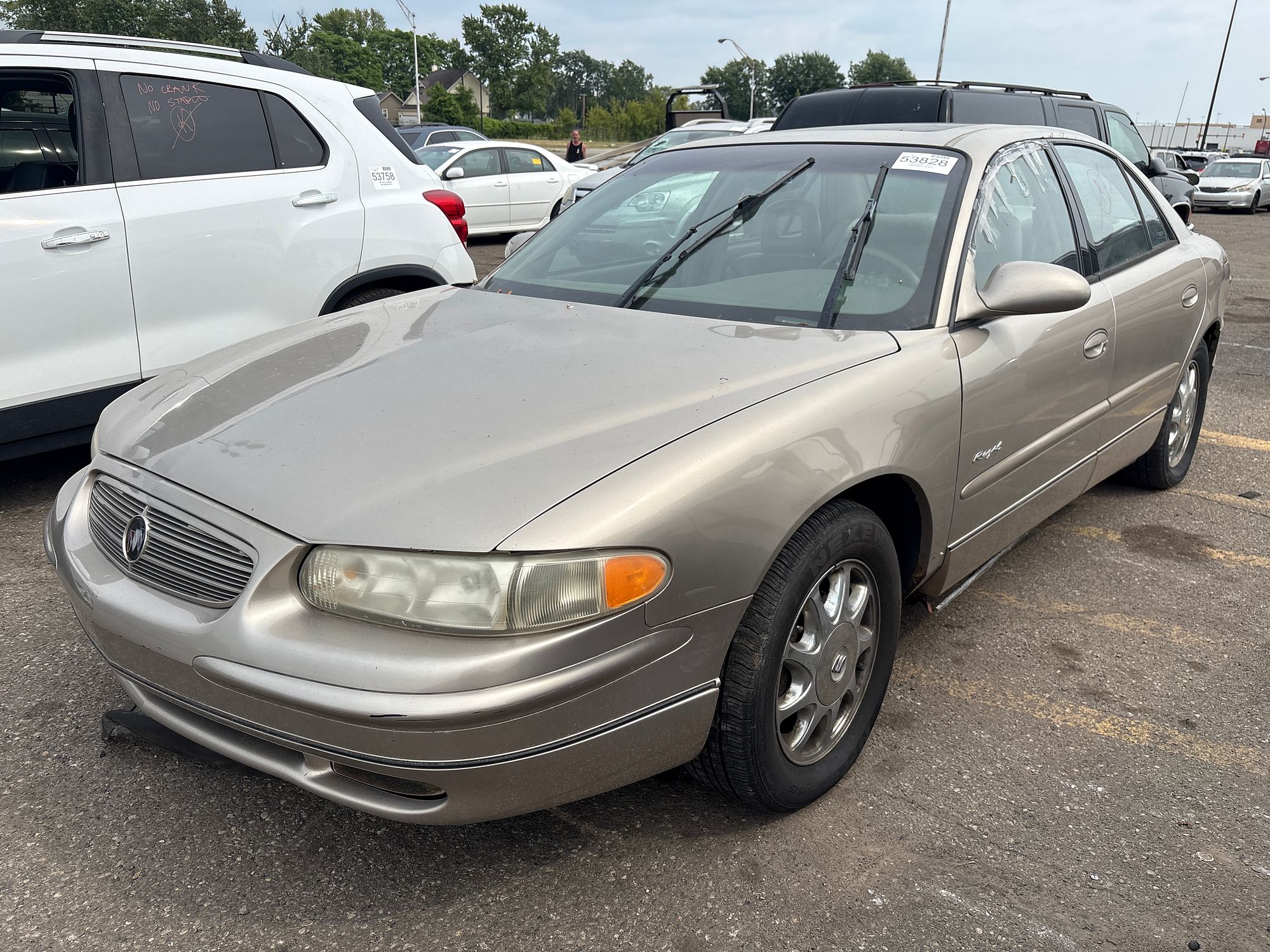 2000 BUICK REGAL - Image 1