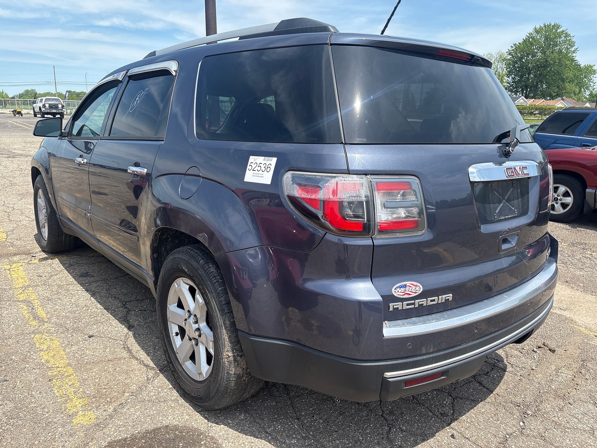 2013 GMC ACADIA - Image 4
