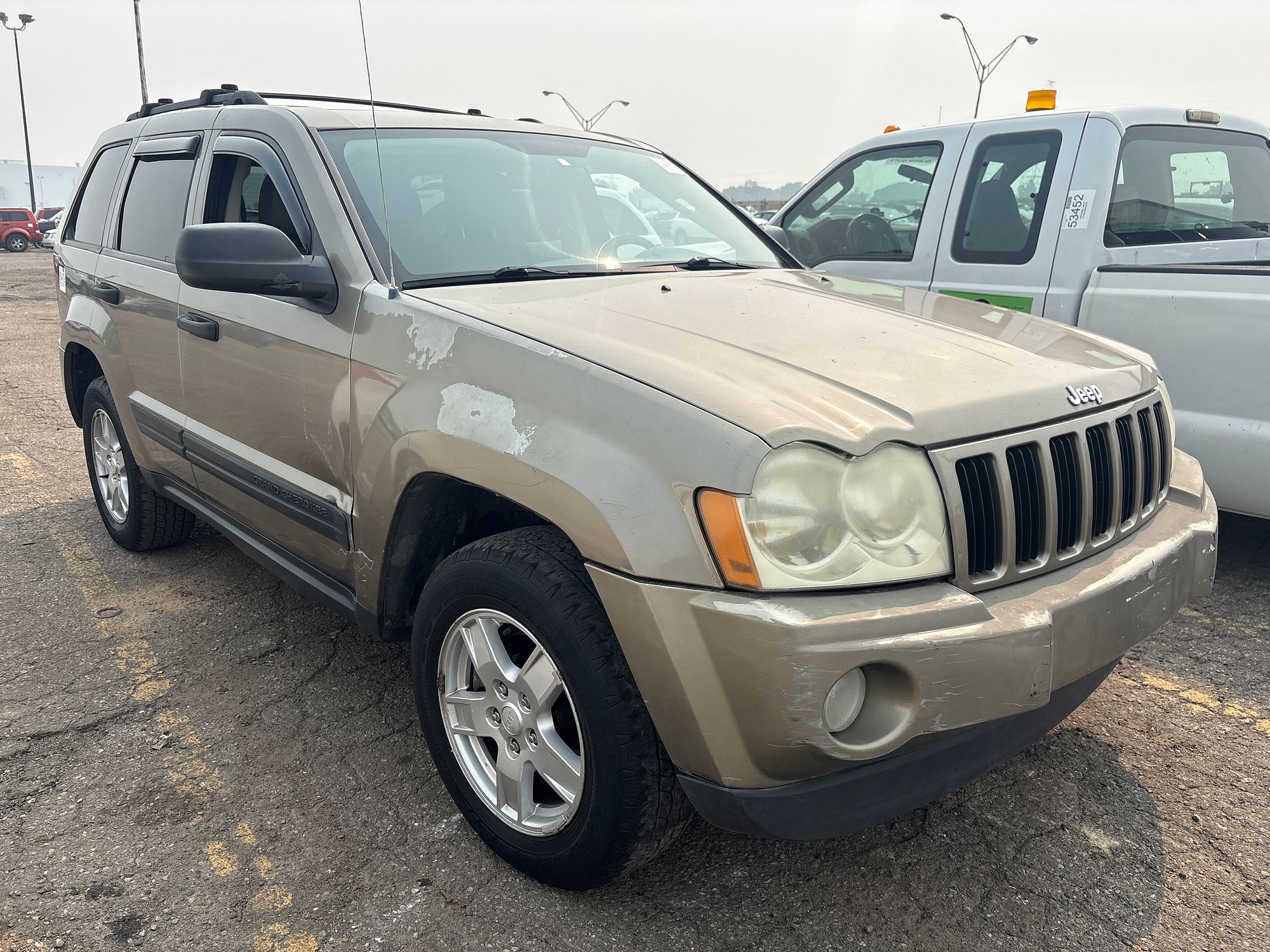 2005 JEEP GRAND CHEROKEE - Image 2