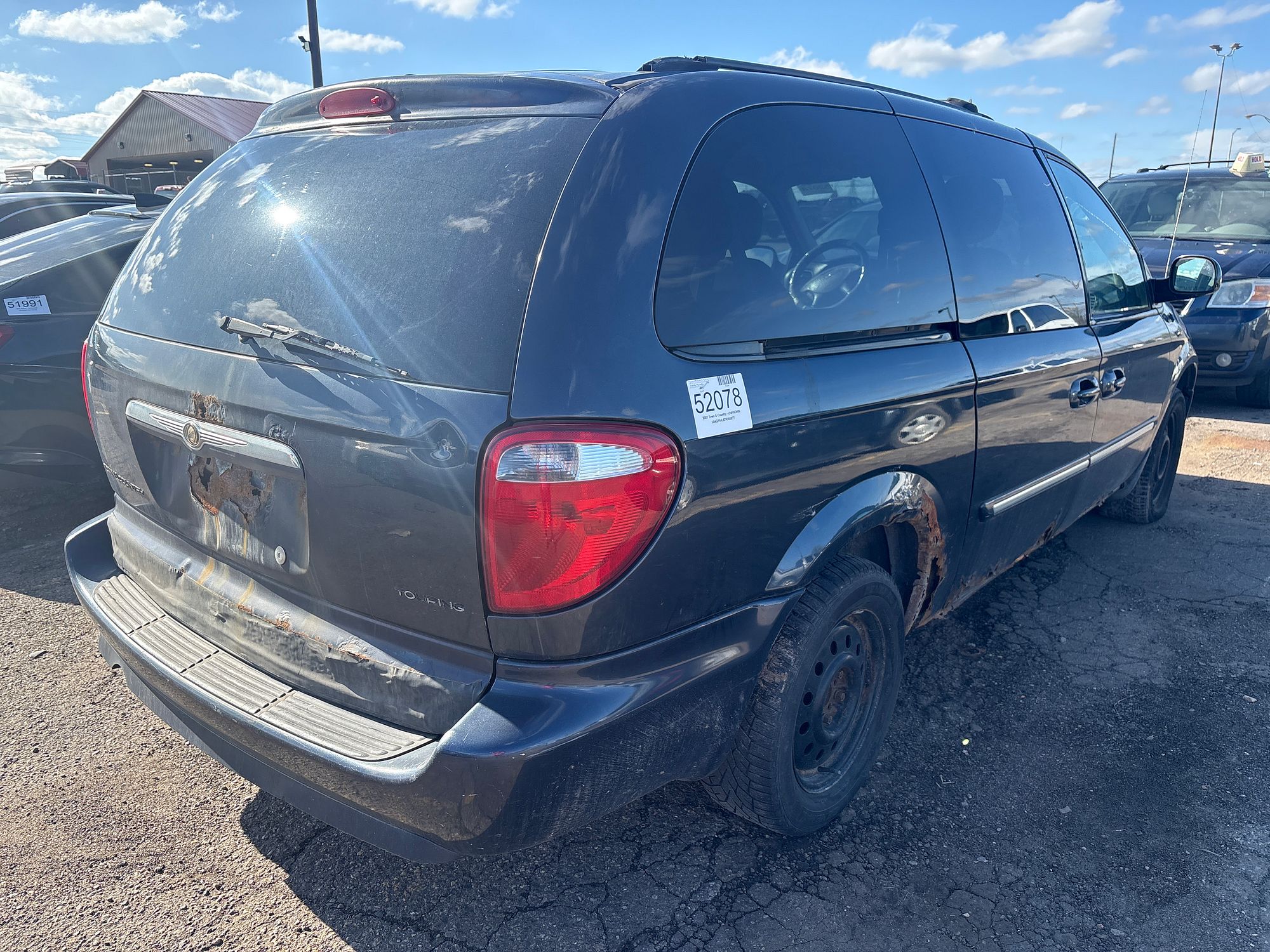 2007 CHRYSLER TOWN COUNTRY - Image 3