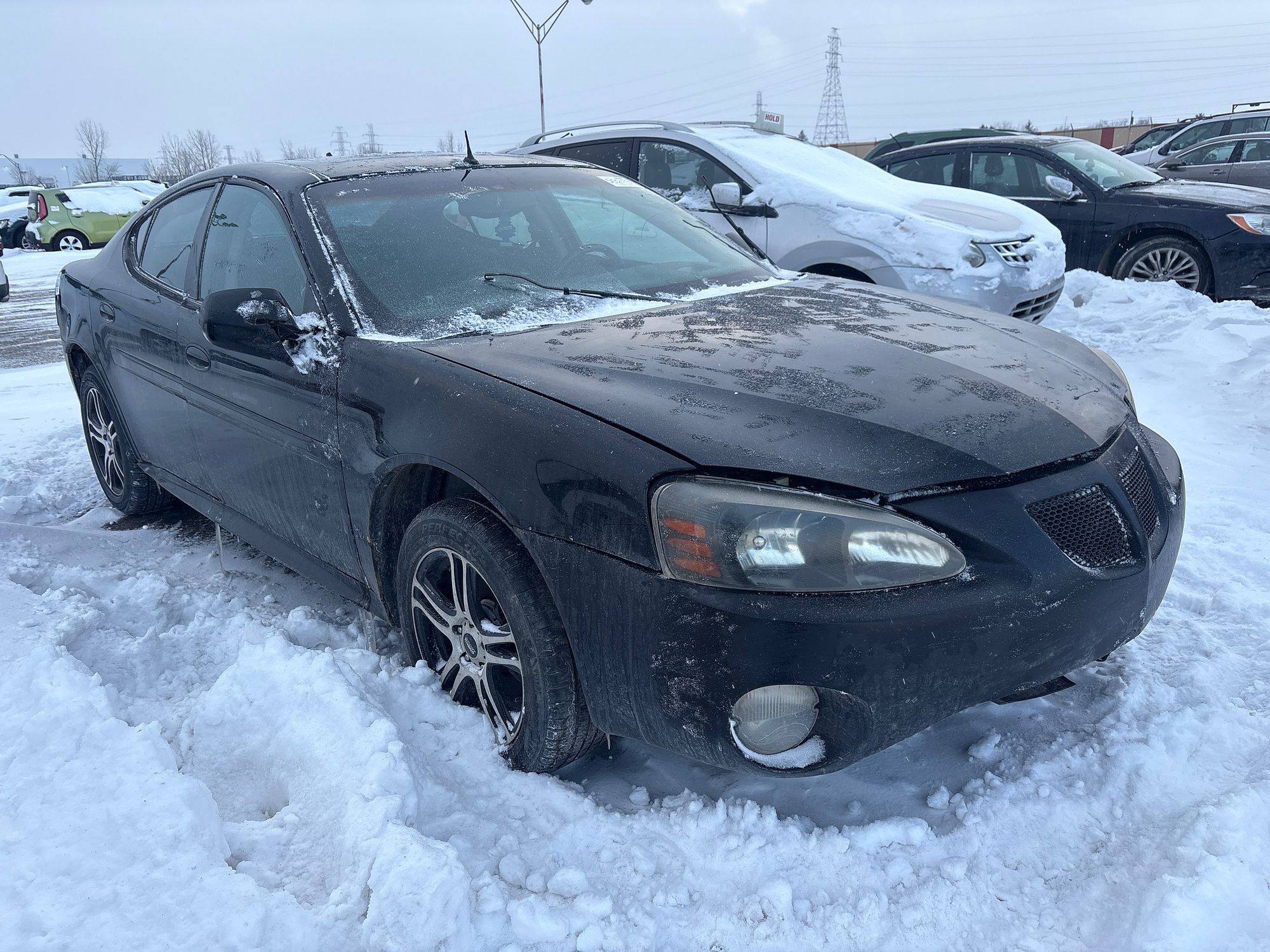2004 PONTIAC GRAND PRIX - Image 2