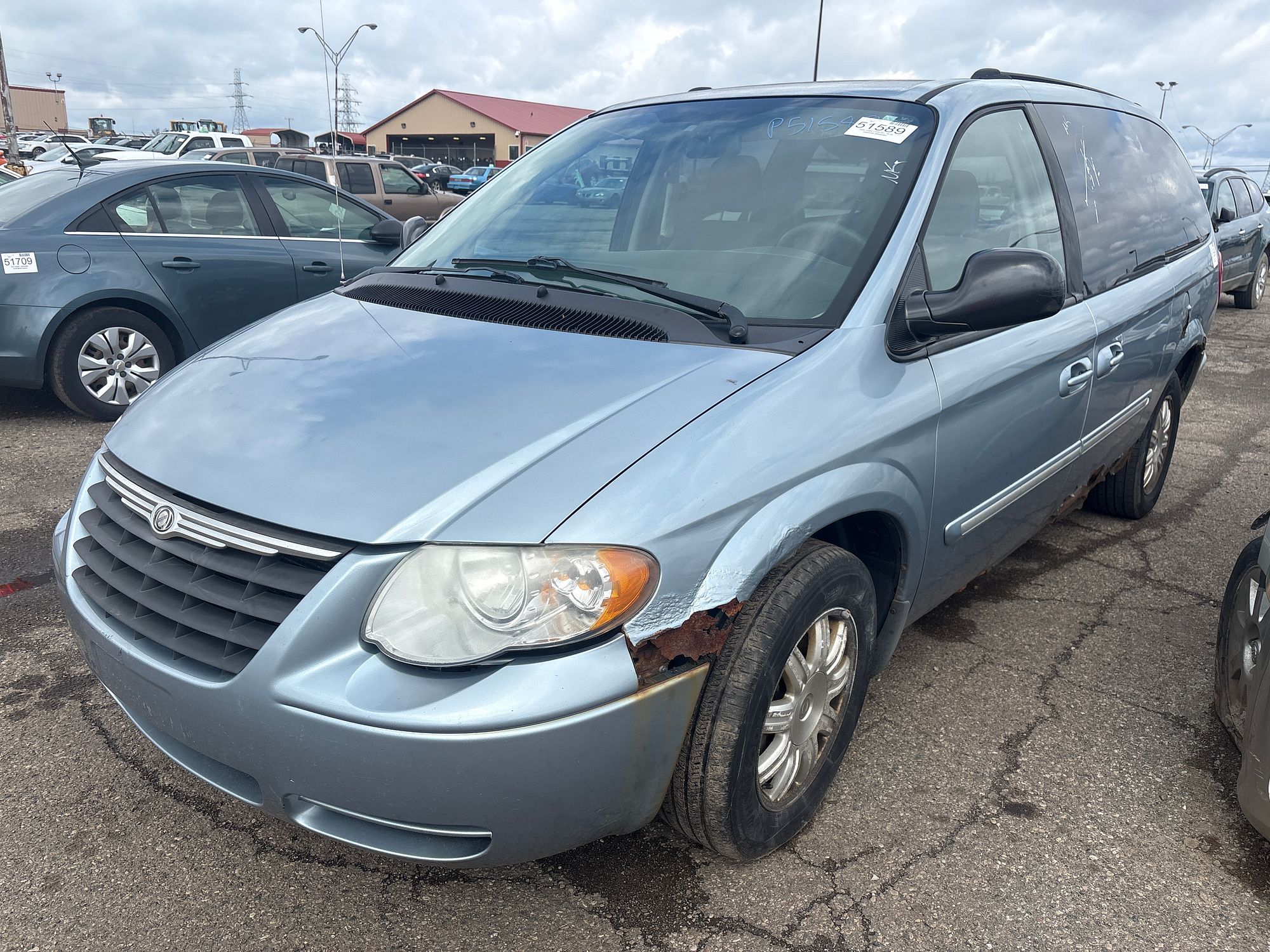 2006 CHRYSLER TOWN COUNTRY - Image 1