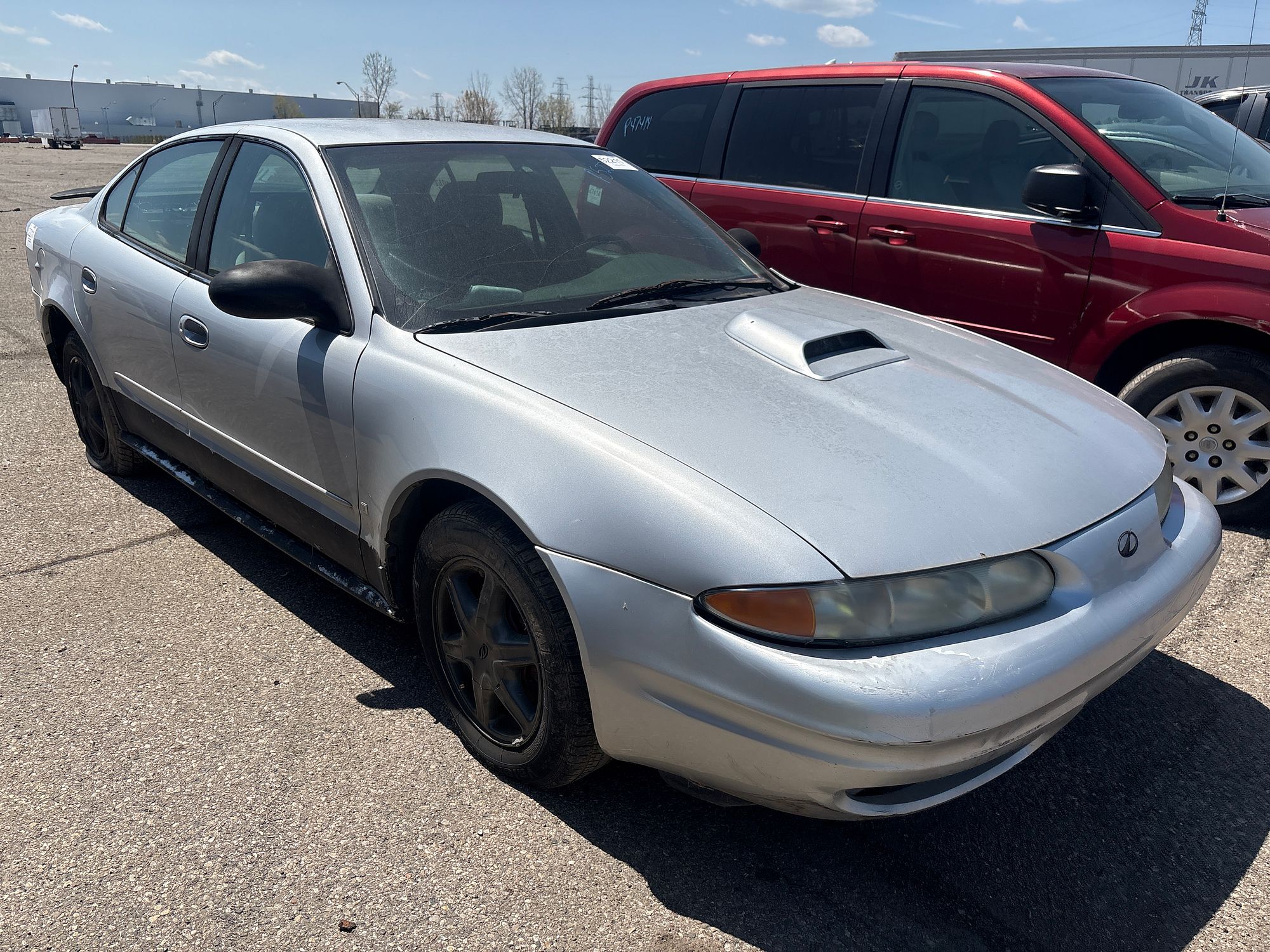 2004 OLDSMOBILE ALERO - Image 2