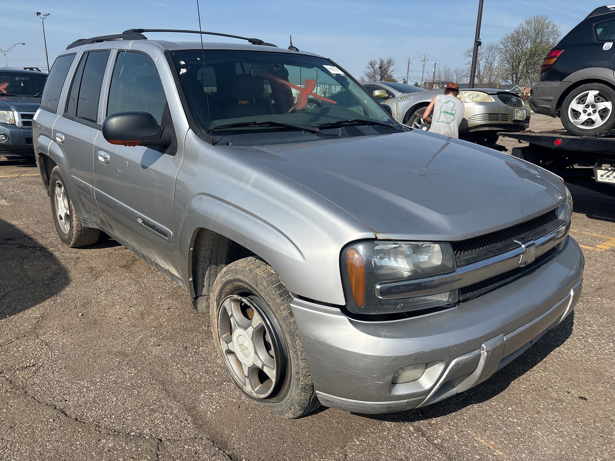 2004 CHEVROLET TRAILBLAZER - Image 2