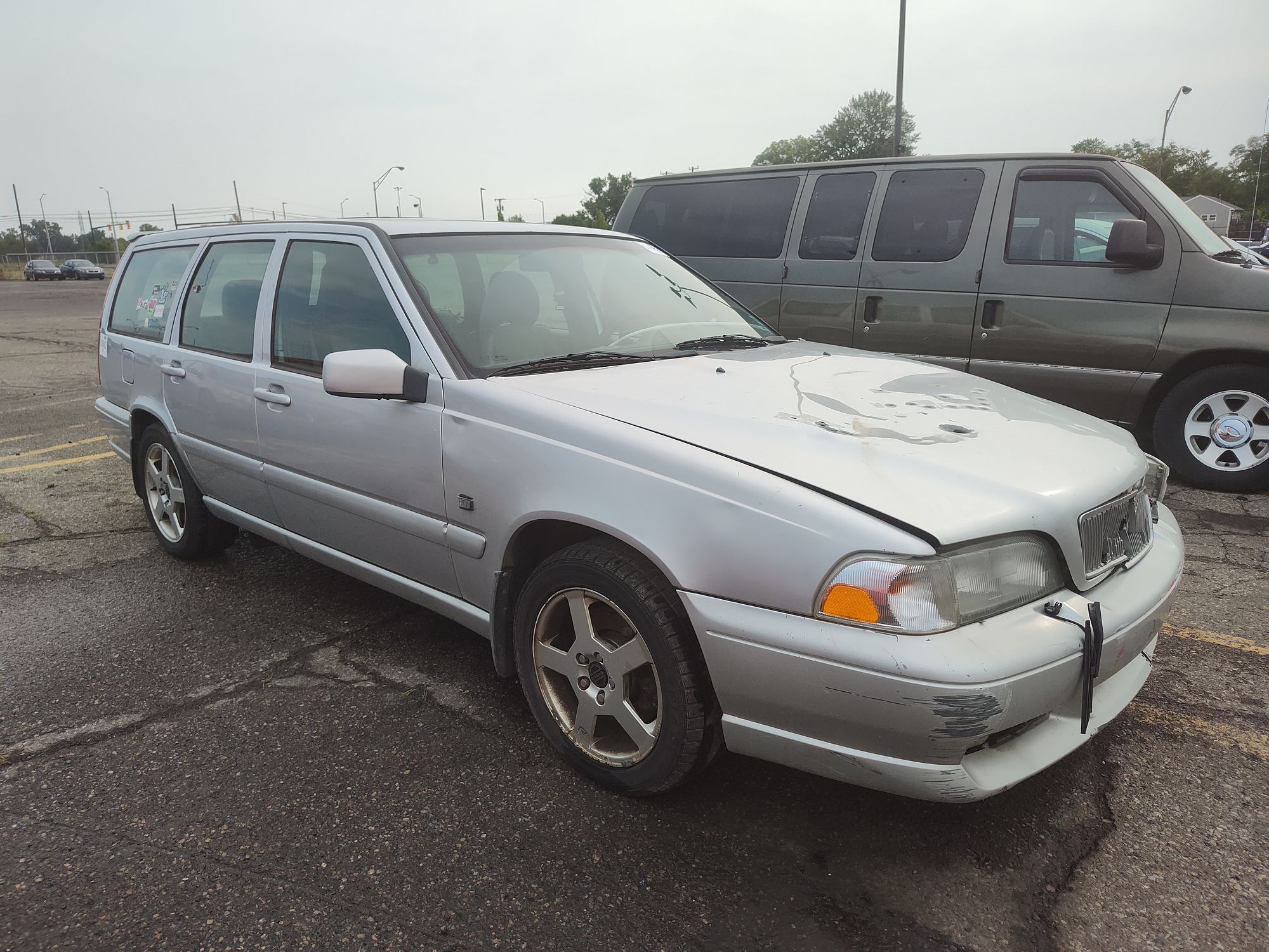 2000 VOLVO V70 - Image 2