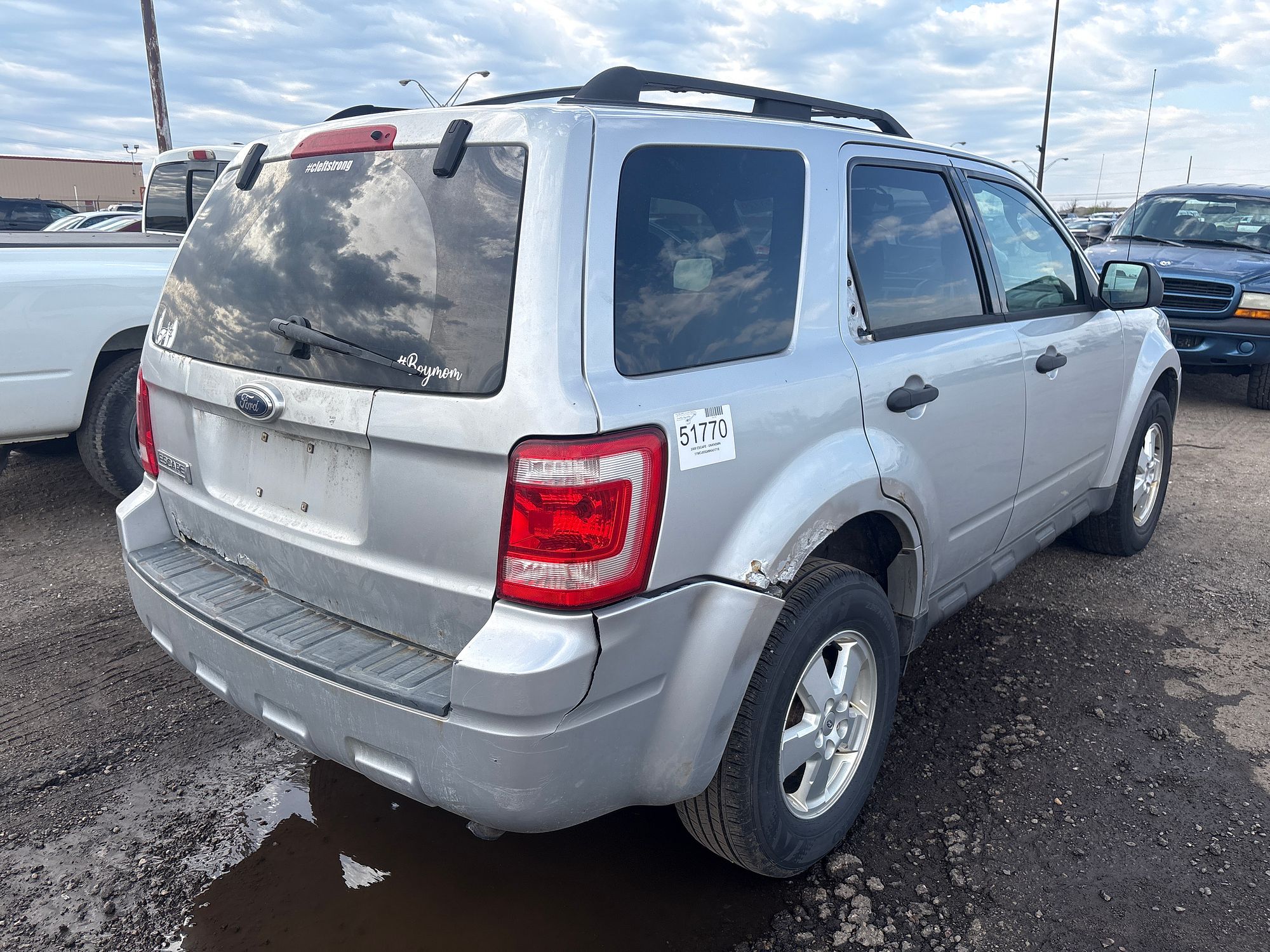 2009 FORD ESCAPE - Image 3