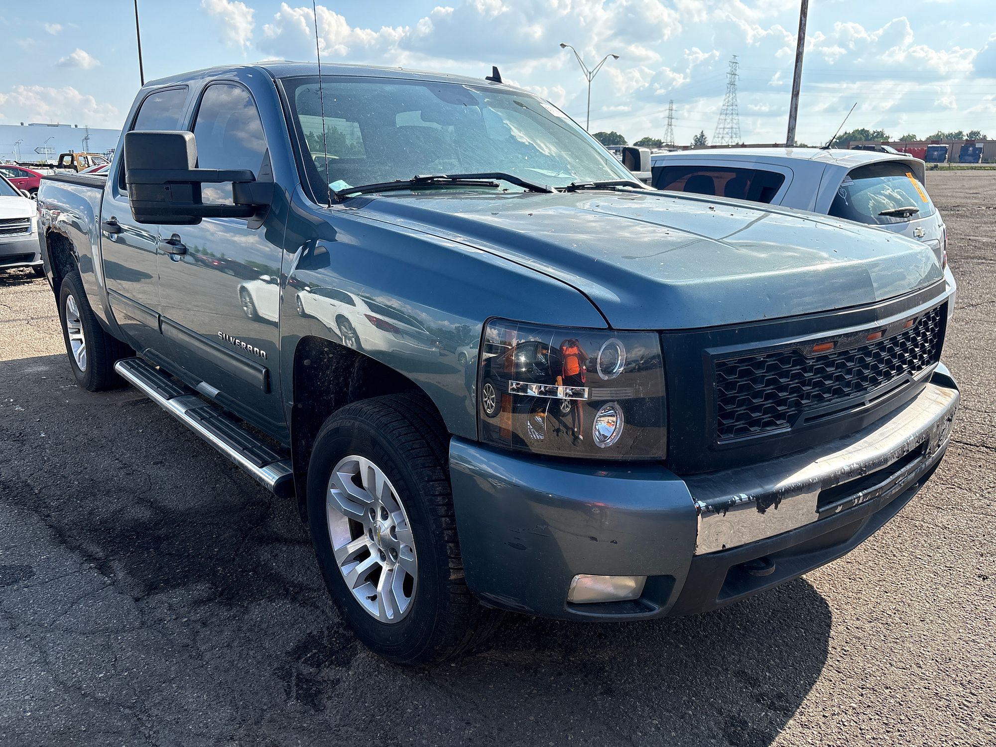 2010 CHEVROLET SILVERADO 1500 - Image 2