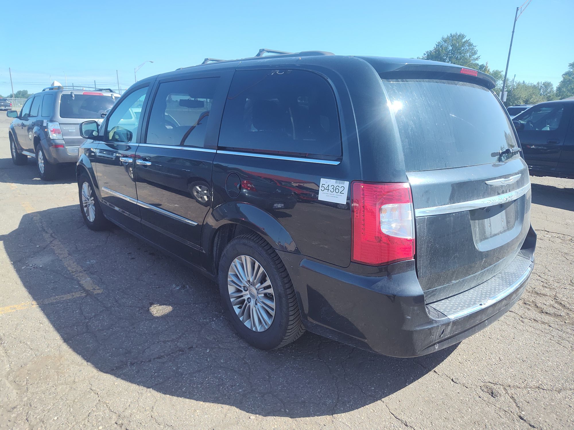 2015 CHRYSLER TOWN COUNTRY - Image 4