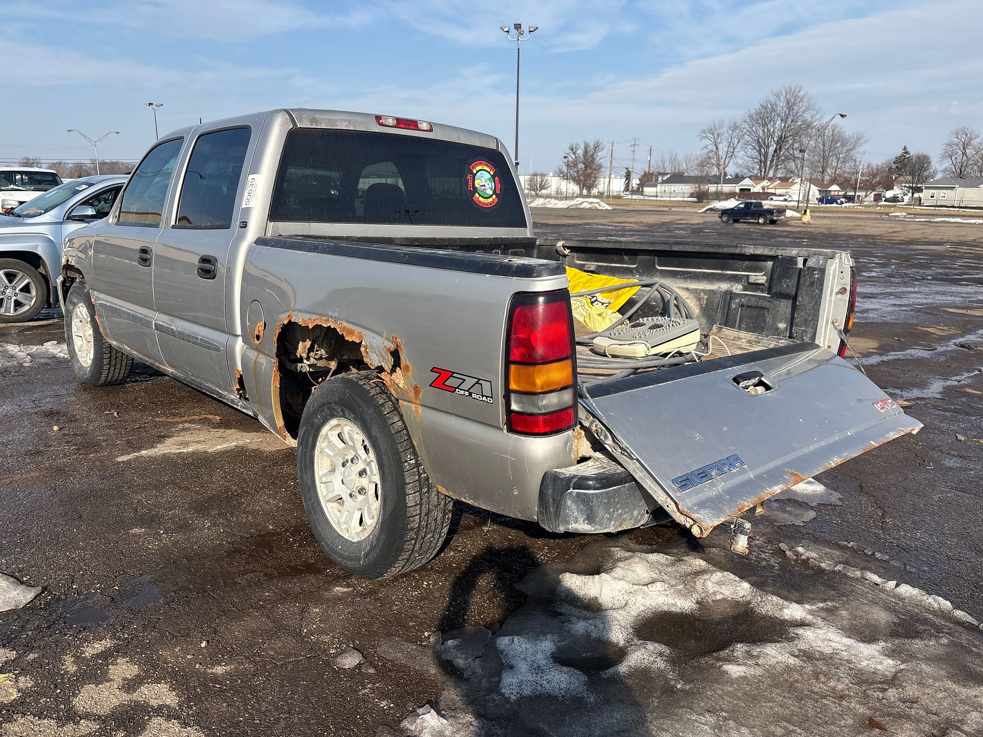 2005 GMC SIERRA 1500 - Image 4