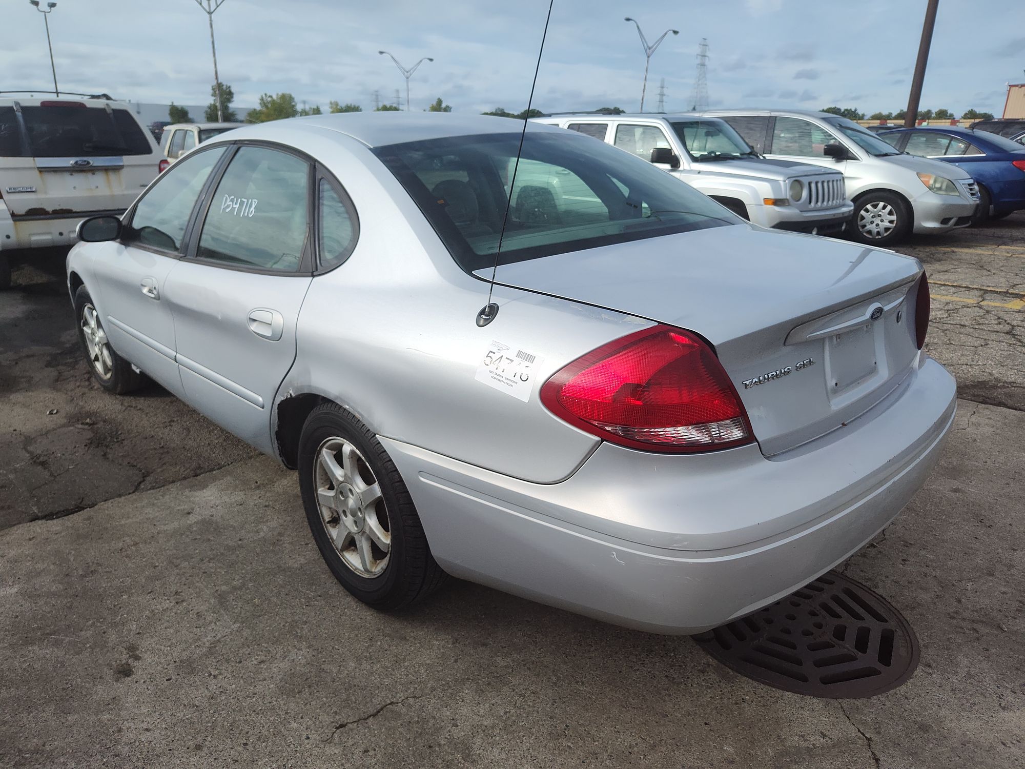 2007 FORD TAURUS - Image 4