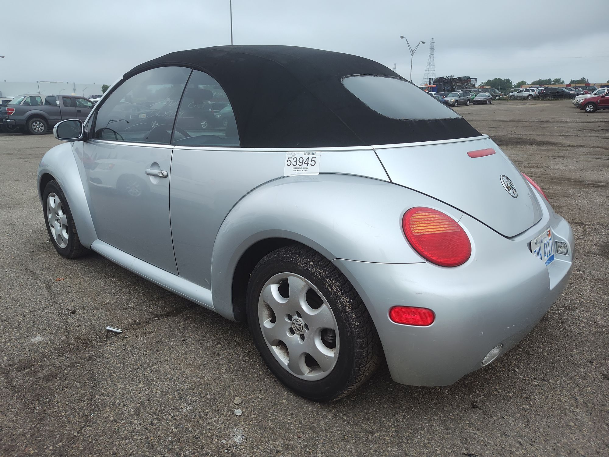 2003 VOLKSWAGEN BEETLE - Image 4