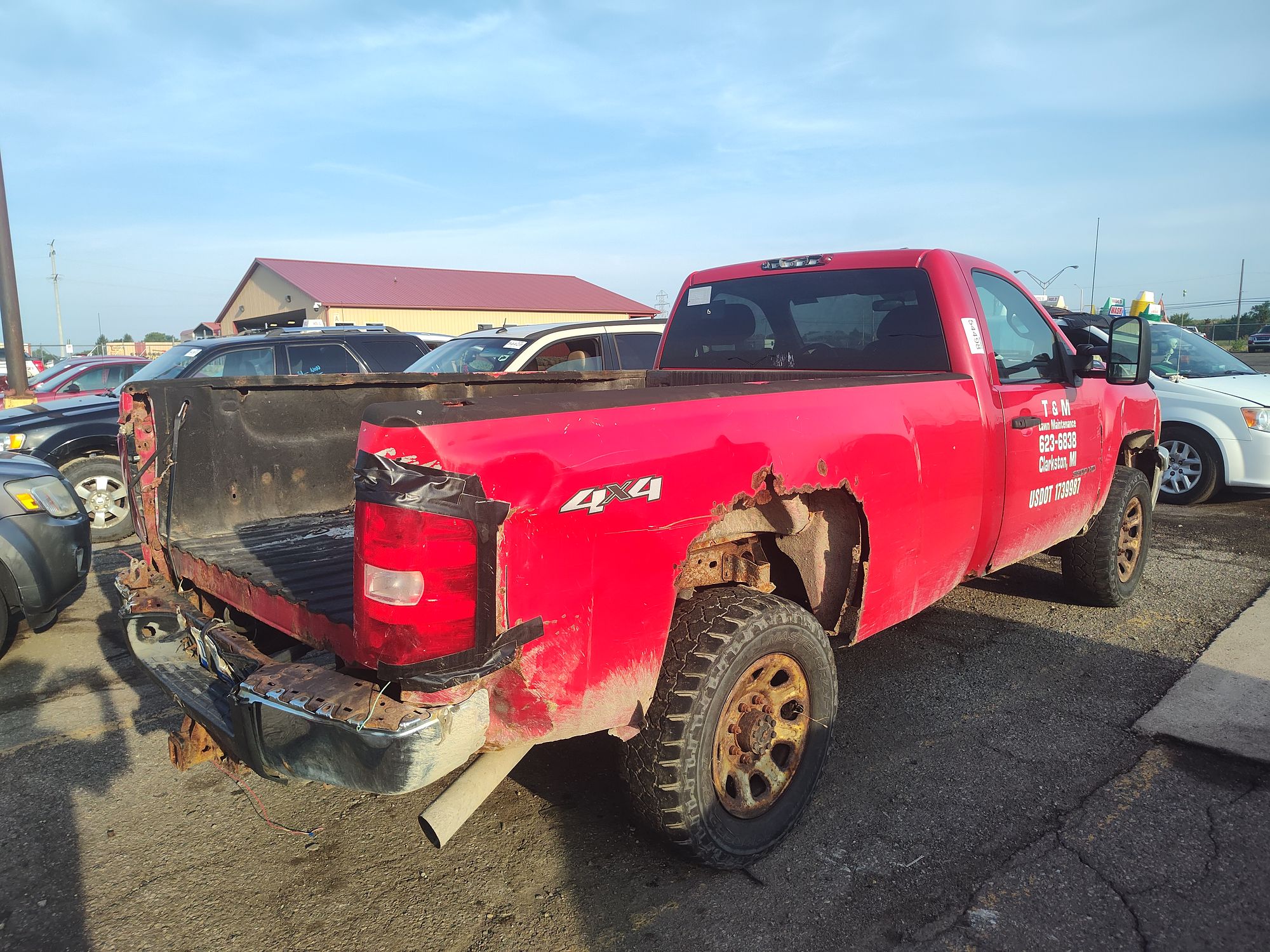 2011 CHEVROLET SILVERADO 3500 - Image 3